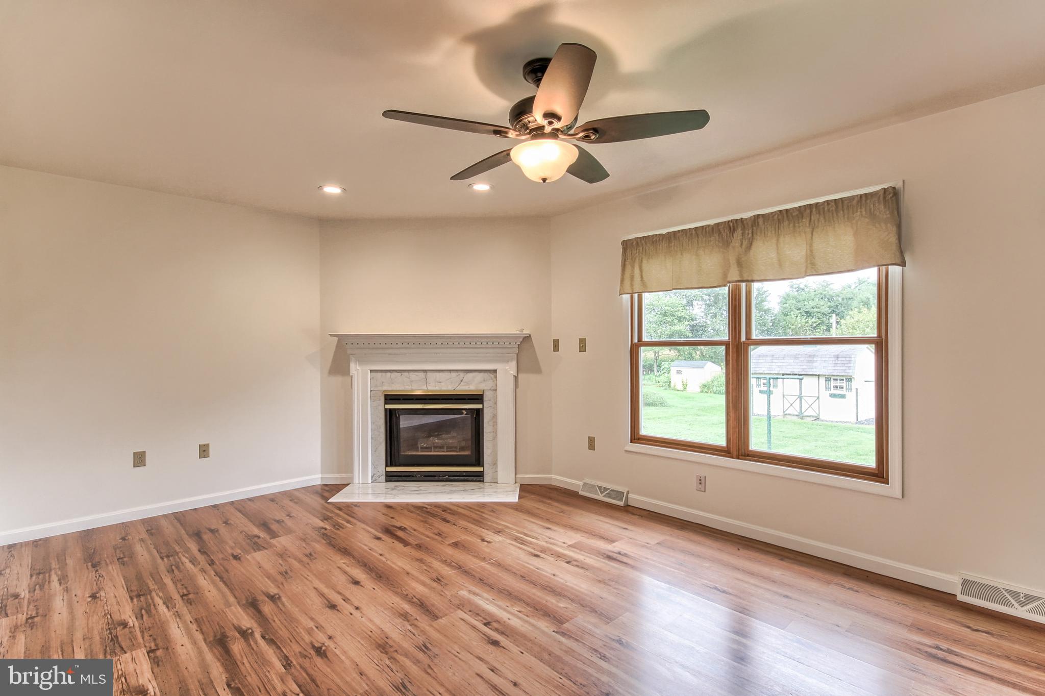 BAKERS ACRES - Residential