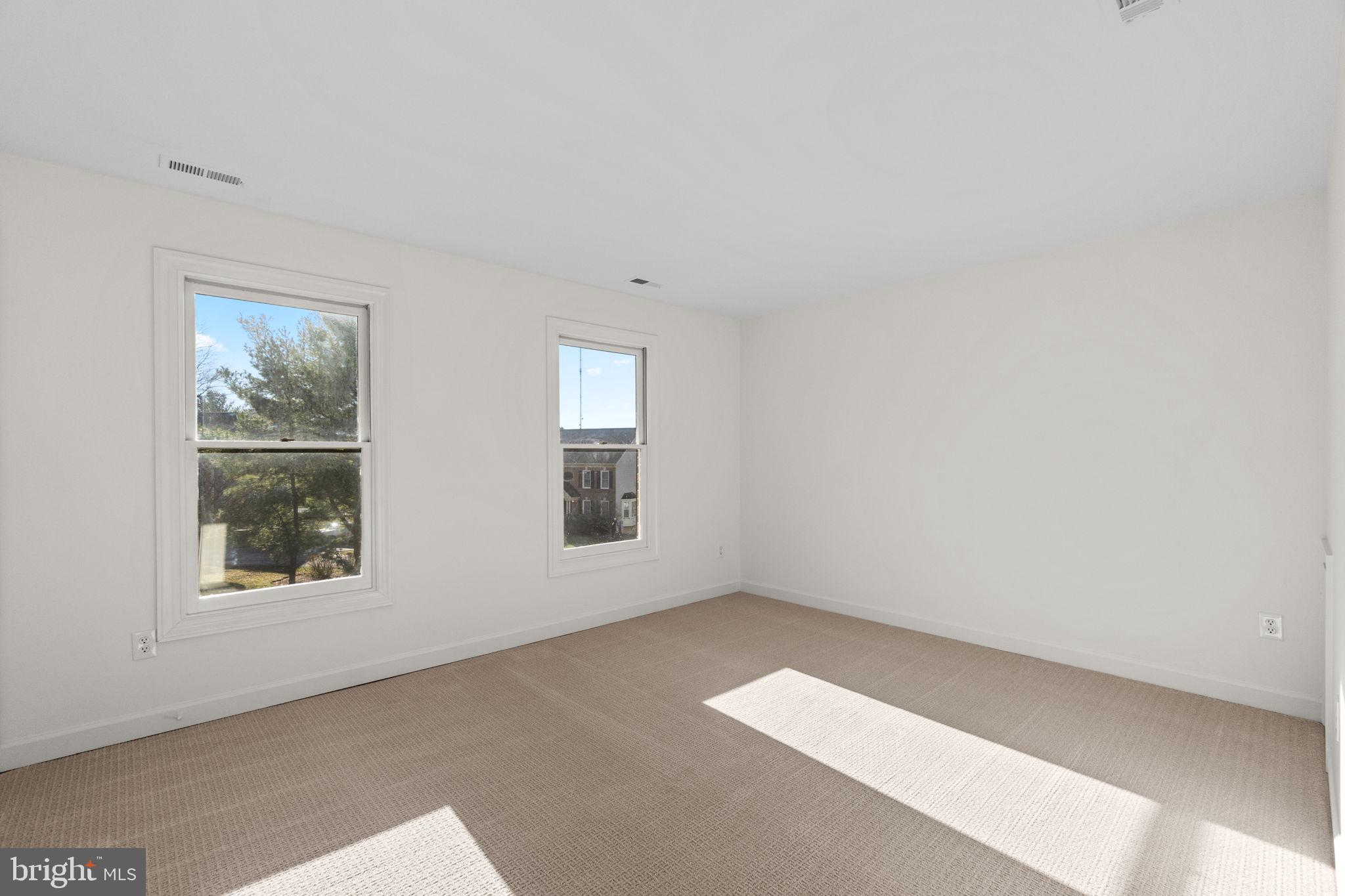 WORTHINGTON PARK - Residential