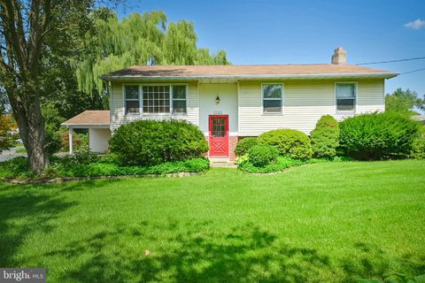 Photo of 2069 Stone Mill Road, LANCASTER, PA 17603 (MLS # PALA2056498)