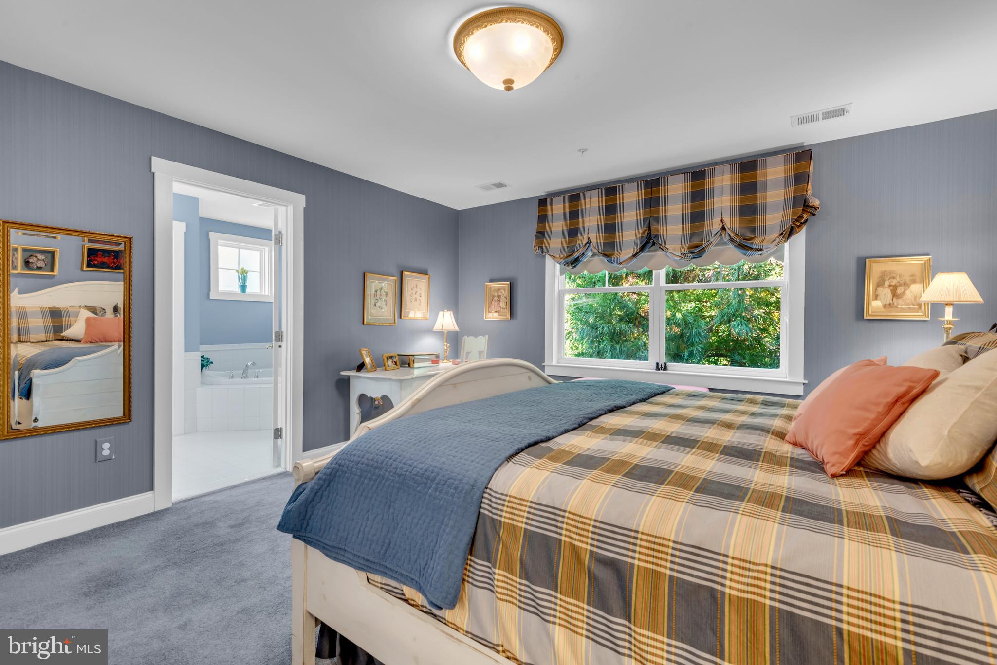 SAILOR'S QUAY - Residential