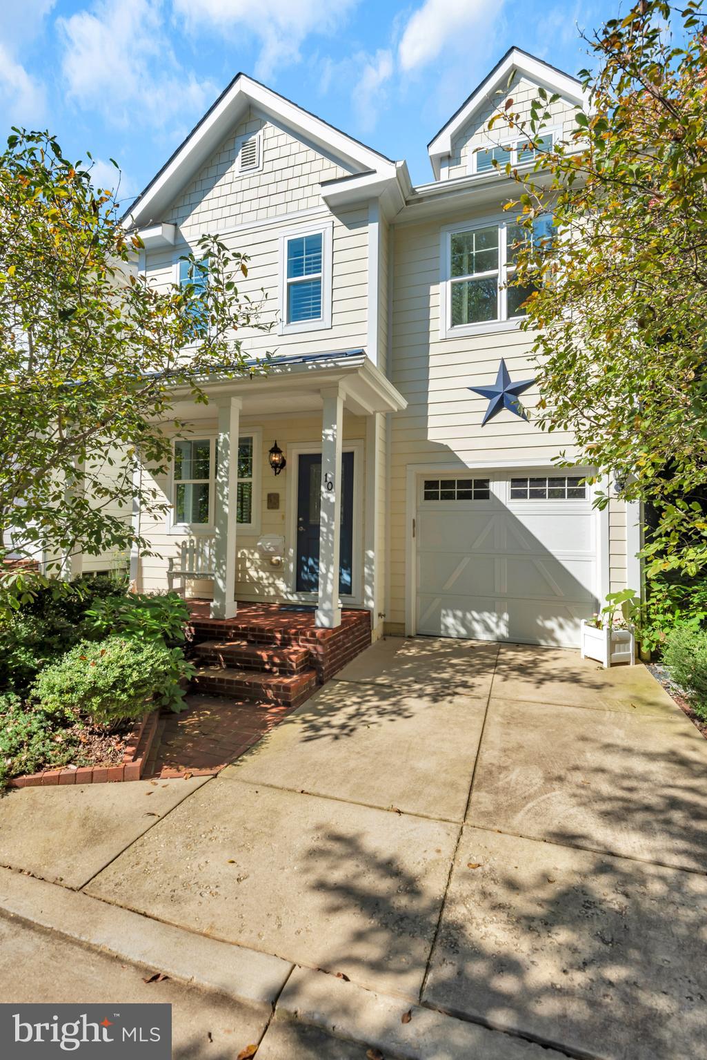 SAILOR'S QUAY - Residential