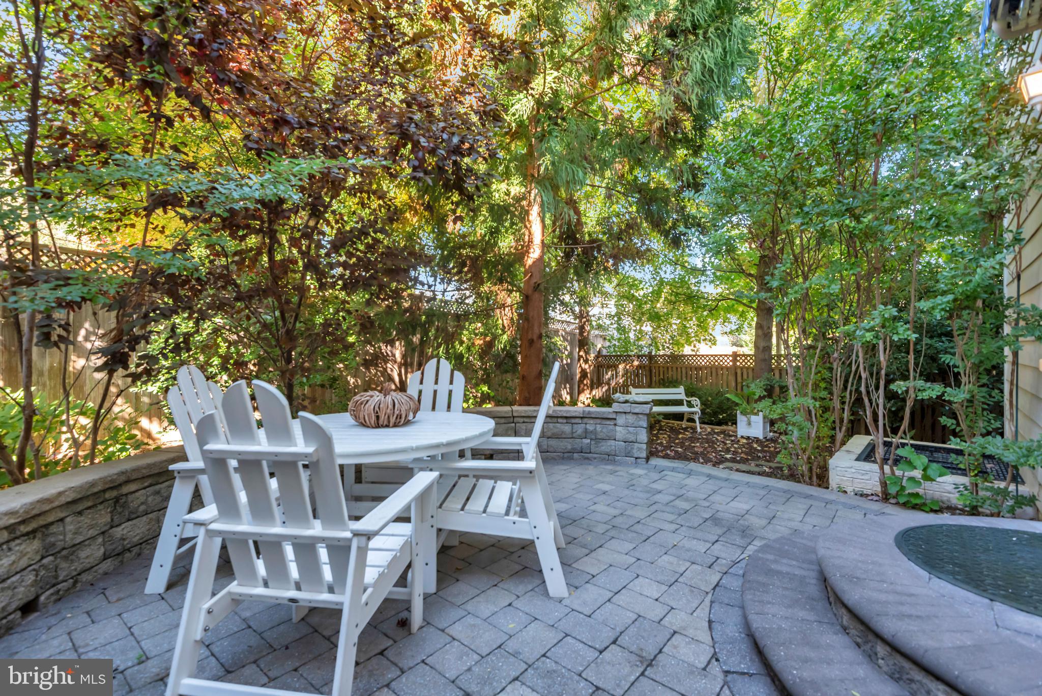 SAILOR'S QUAY - Residential