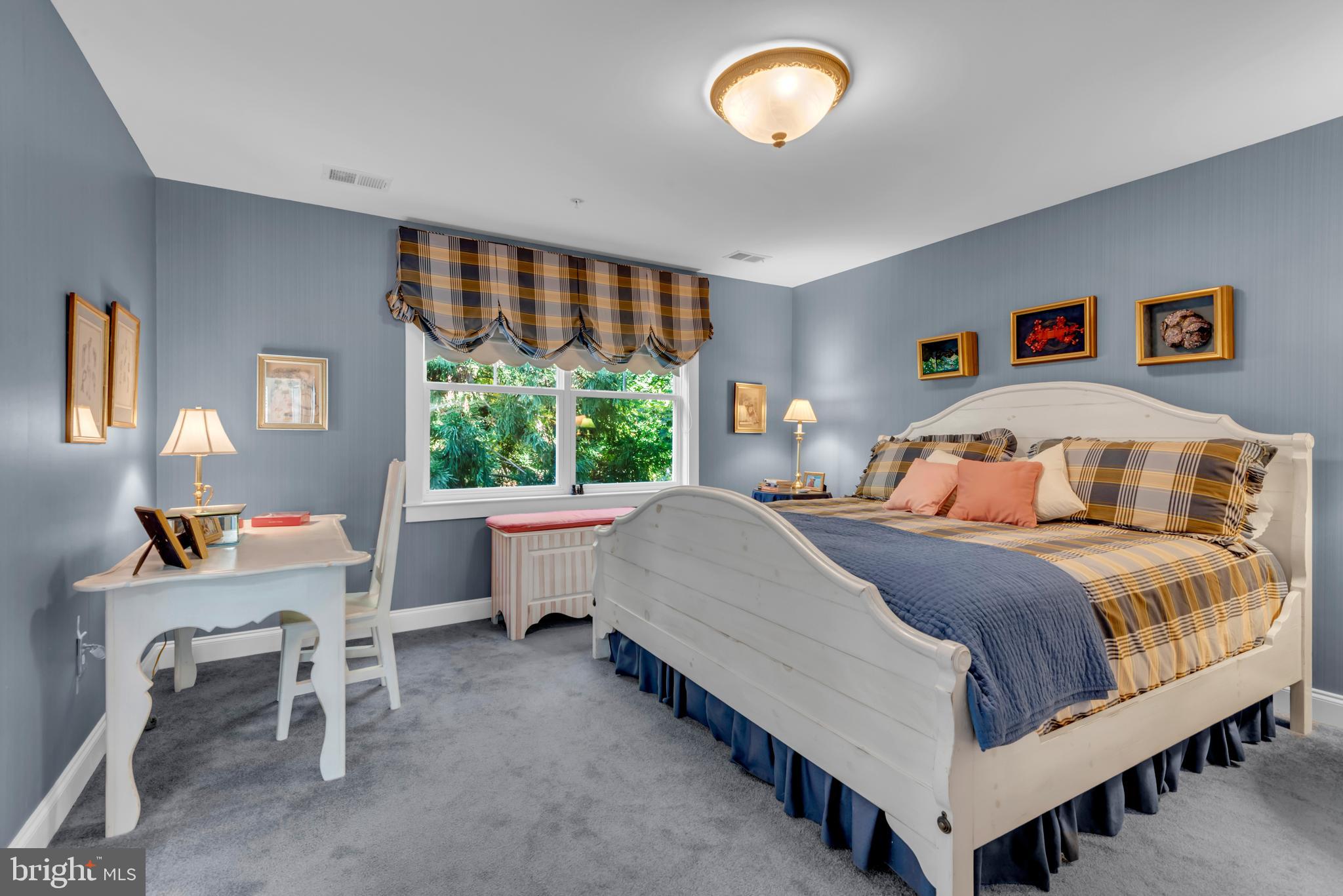 SAILOR'S QUAY - Residential