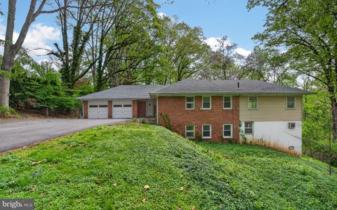 Photo of 454 Kirk Lane, MEDIA, PA 19063 (MLS # PADE2113766)