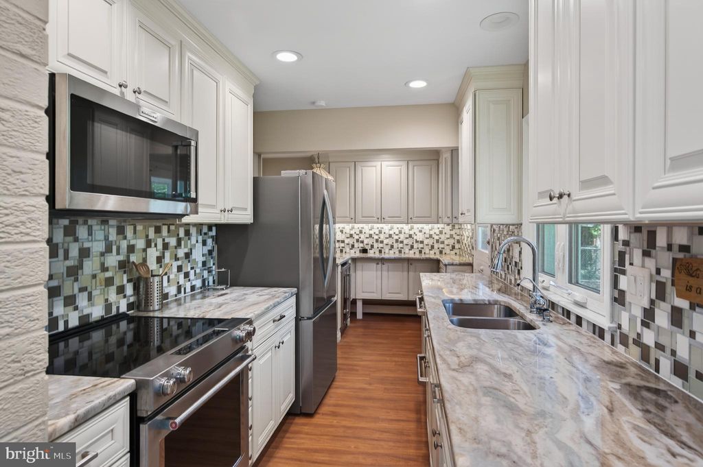 Photo of 454 Kirk Lane, MEDIA, PA 19063 (MLS # PADE2113766)