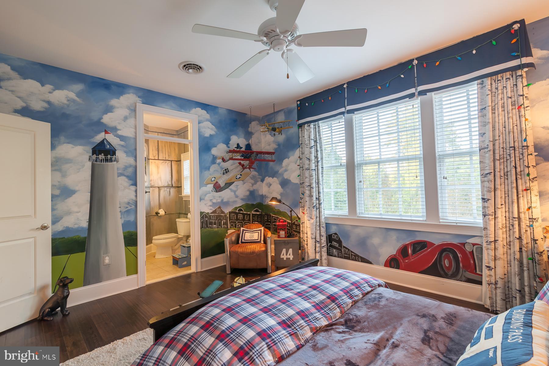 WOLFE POINTE - Residential