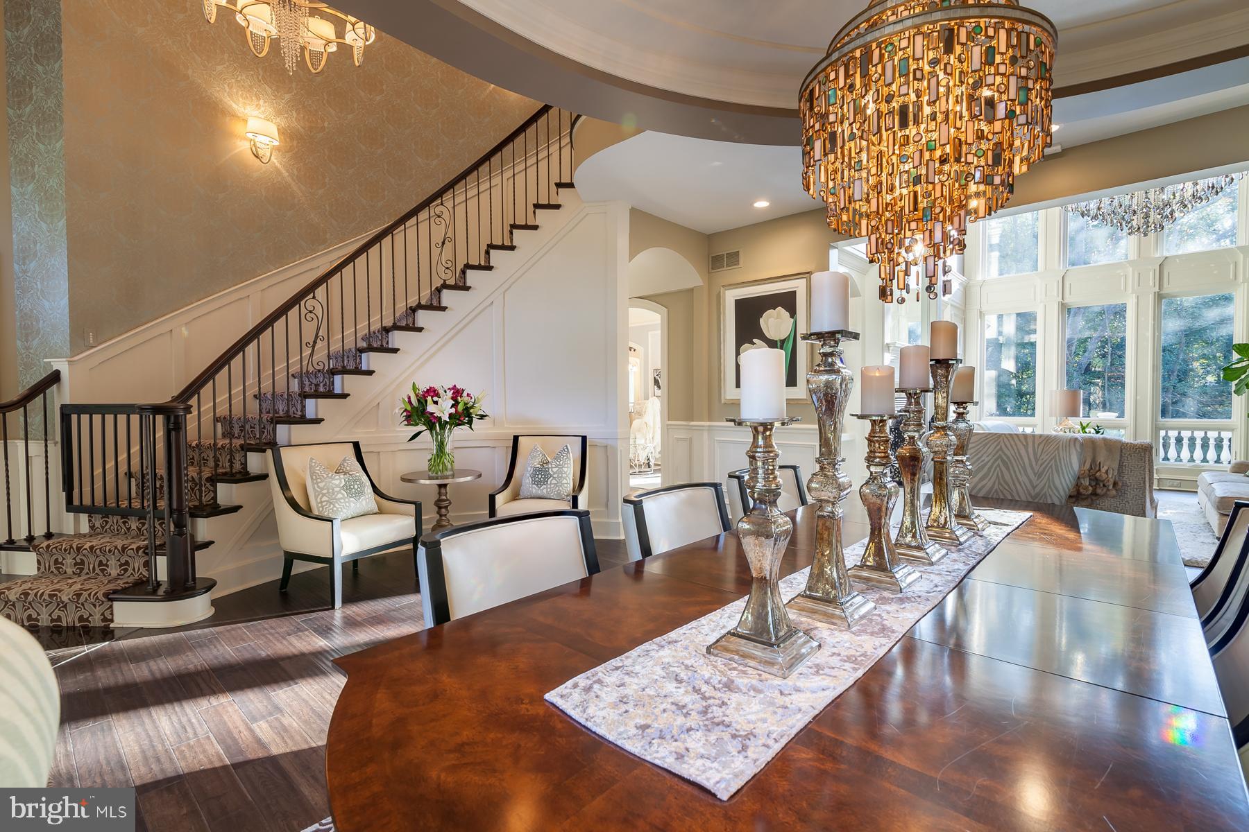 WOLFE POINTE - Residential