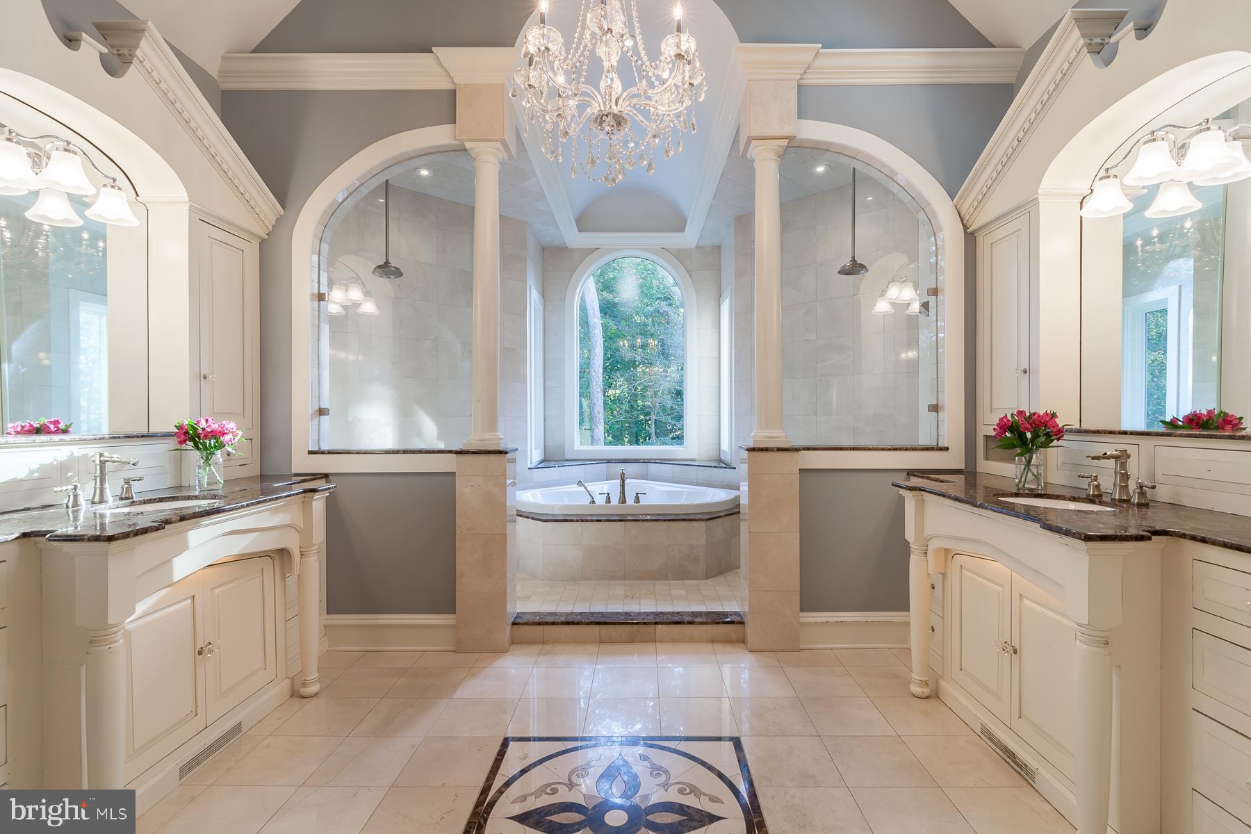 WOLFE POINTE - Residential