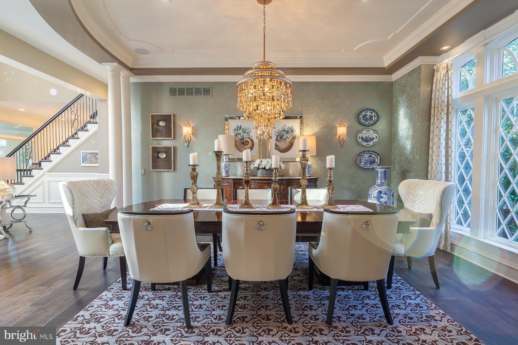 WOLFE POINTE - Residential