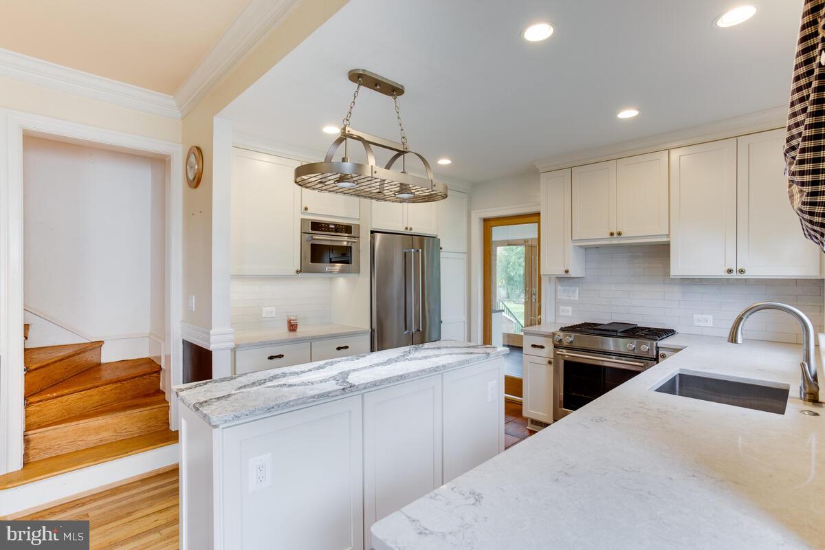 WEST RIVERDALE - Residential