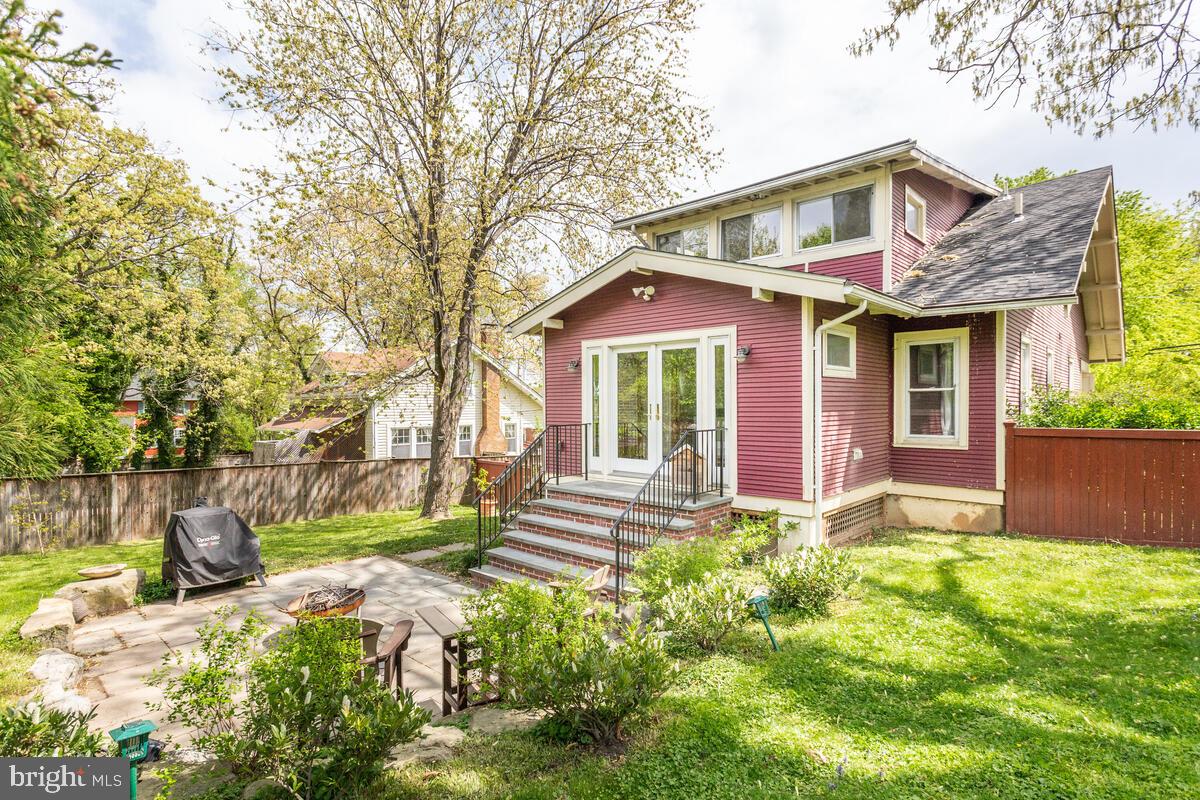 WEST RIVERDALE - Residential