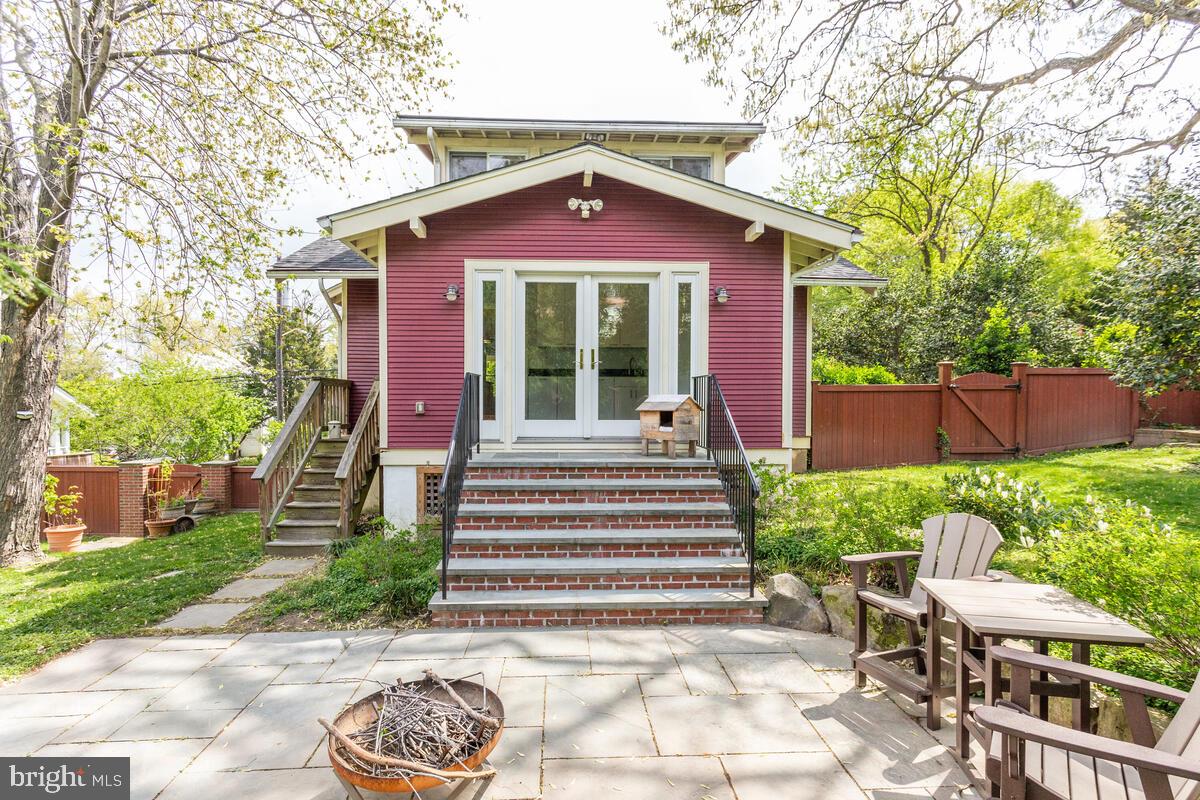 WEST RIVERDALE - Residential