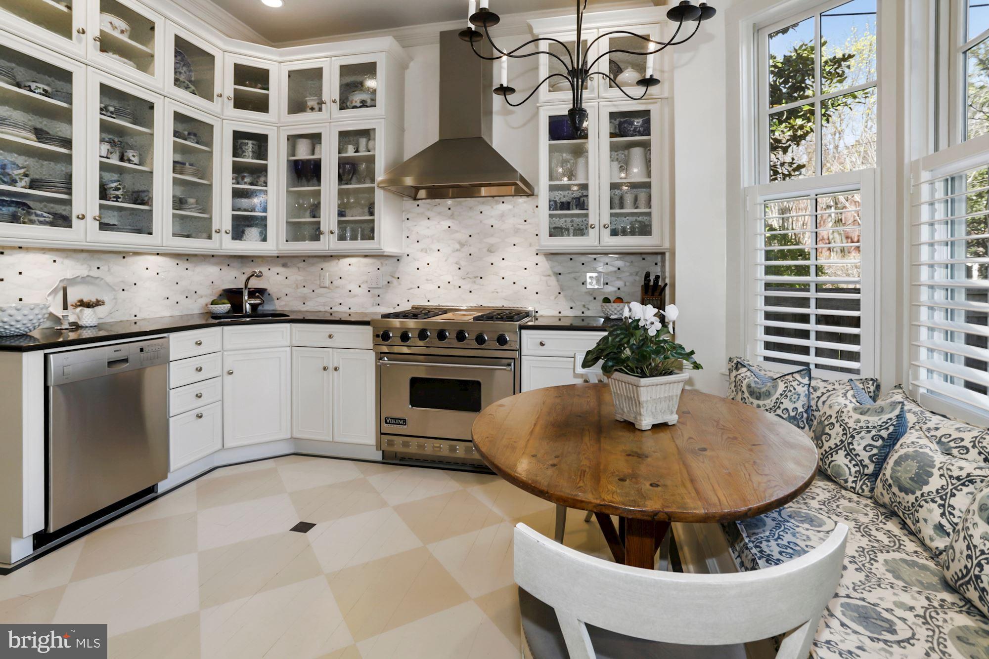 GEORGETOWN - Residential