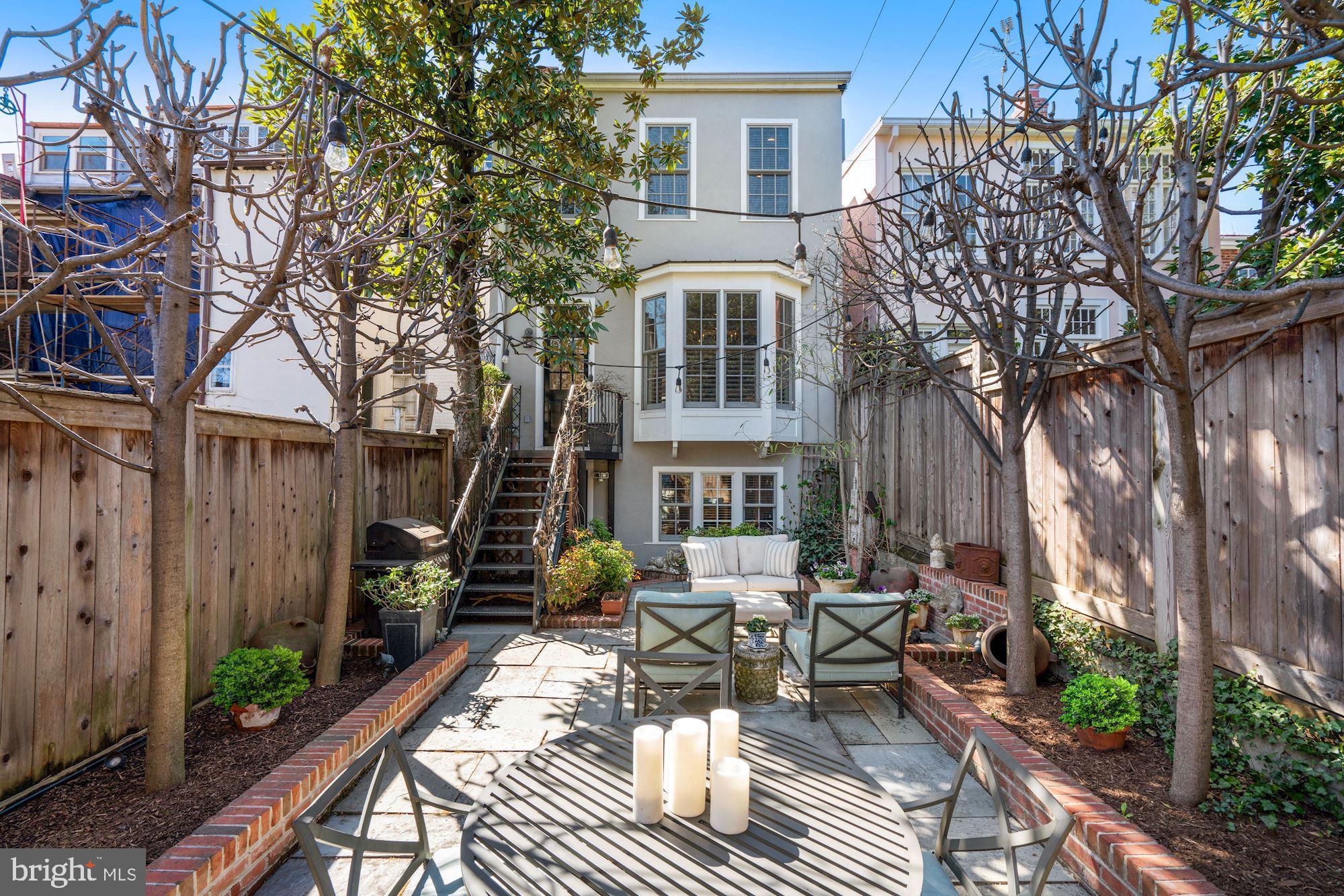 GEORGETOWN - Residential