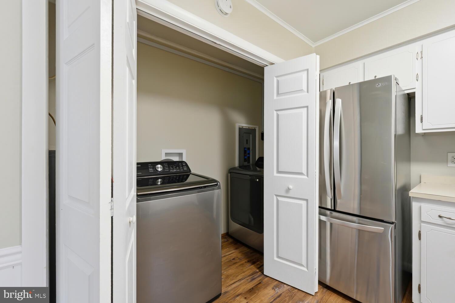 SOUTH BEECHWOOD - Residential