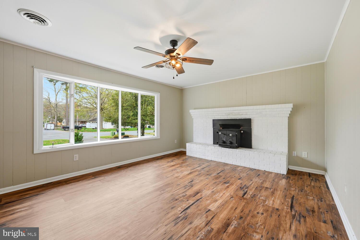 SOUTH BEECHWOOD - Residential