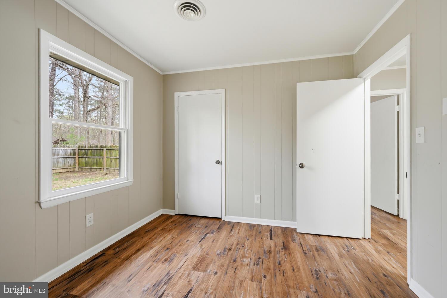 SOUTH BEECHWOOD - Residential