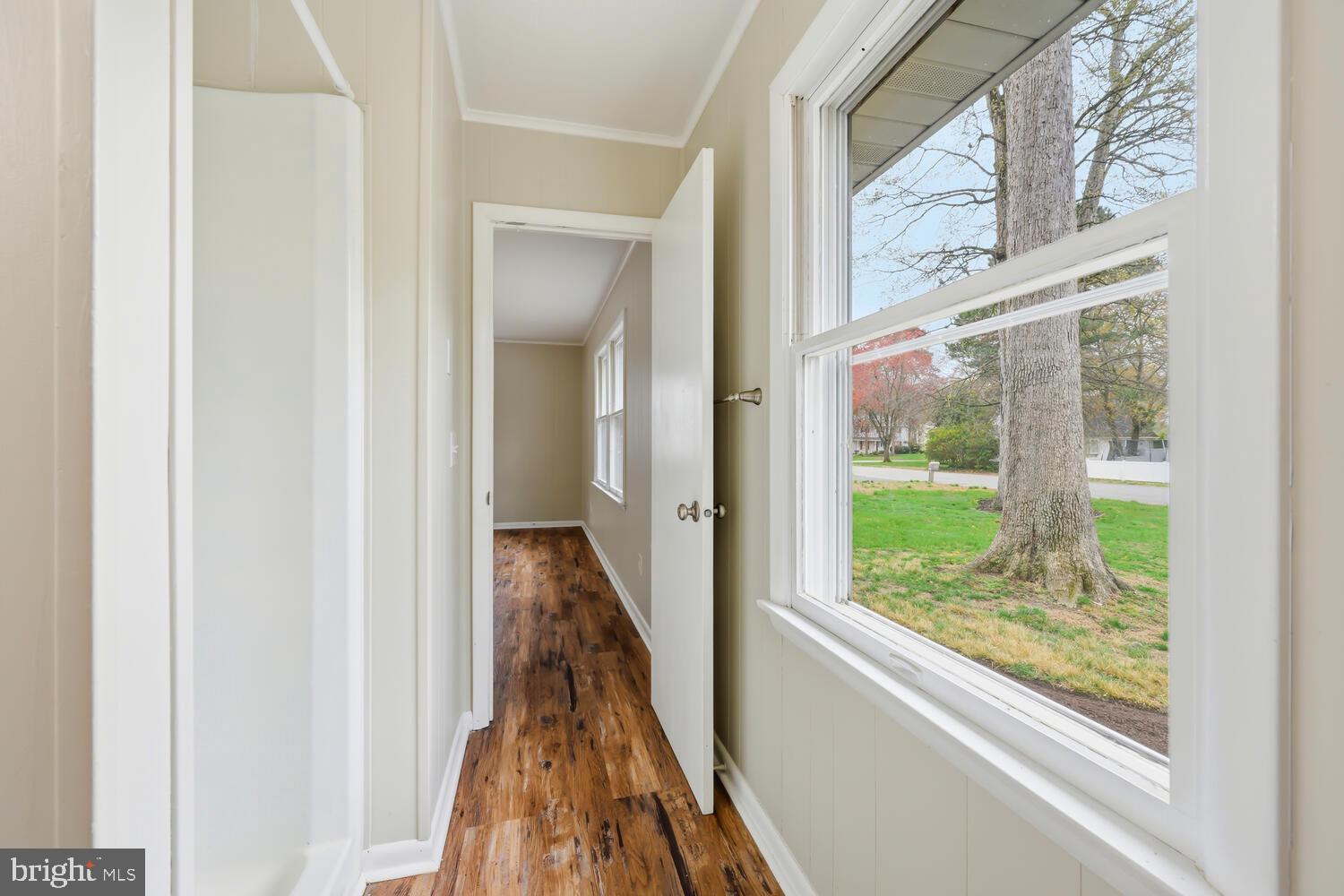 SOUTH BEECHWOOD - Residential