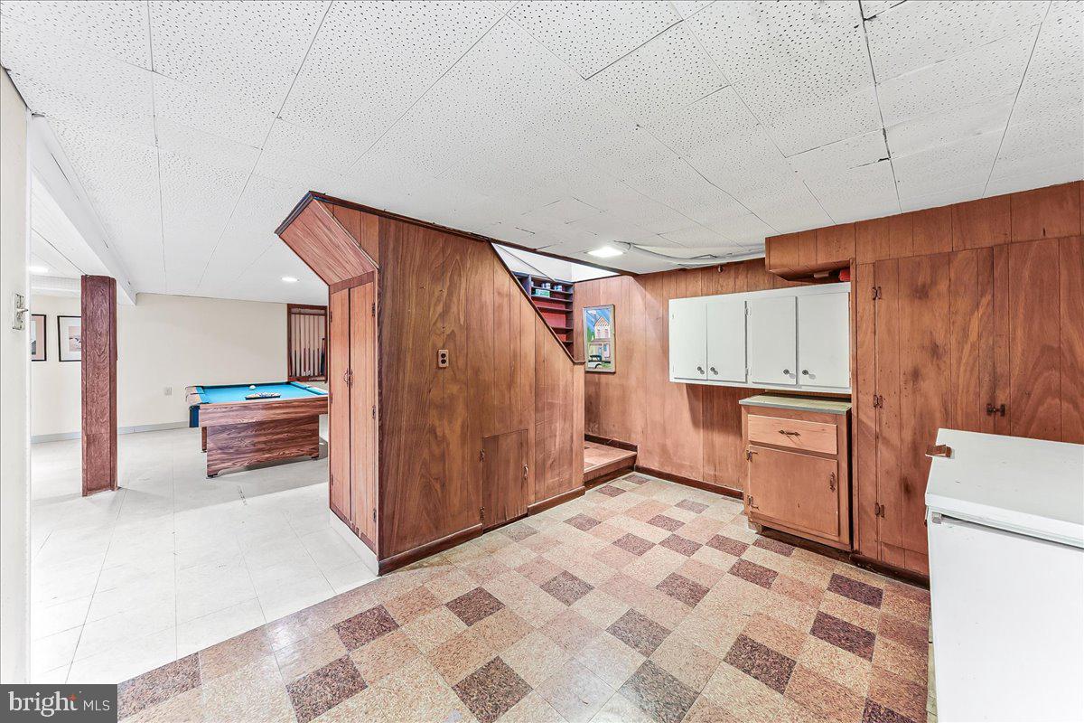 LANGFORD HILLS - Residential