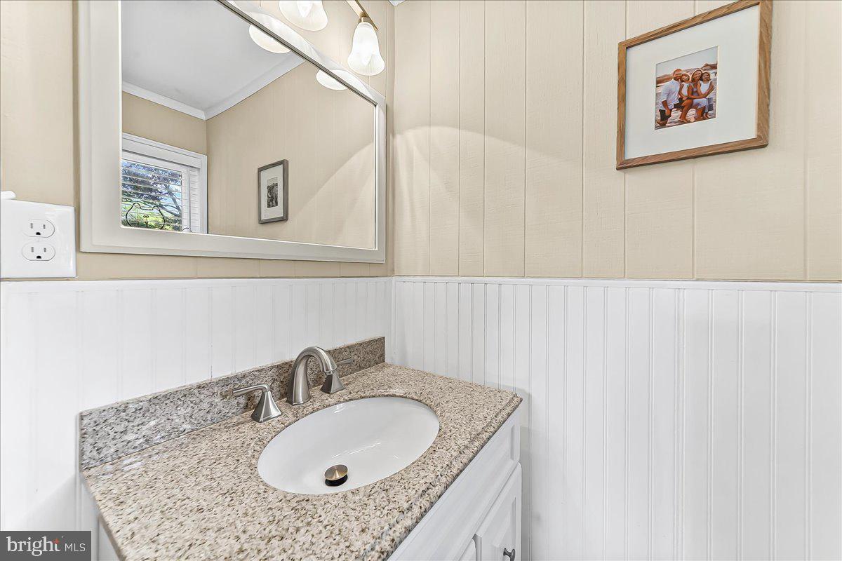 LANGFORD HILLS - Residential