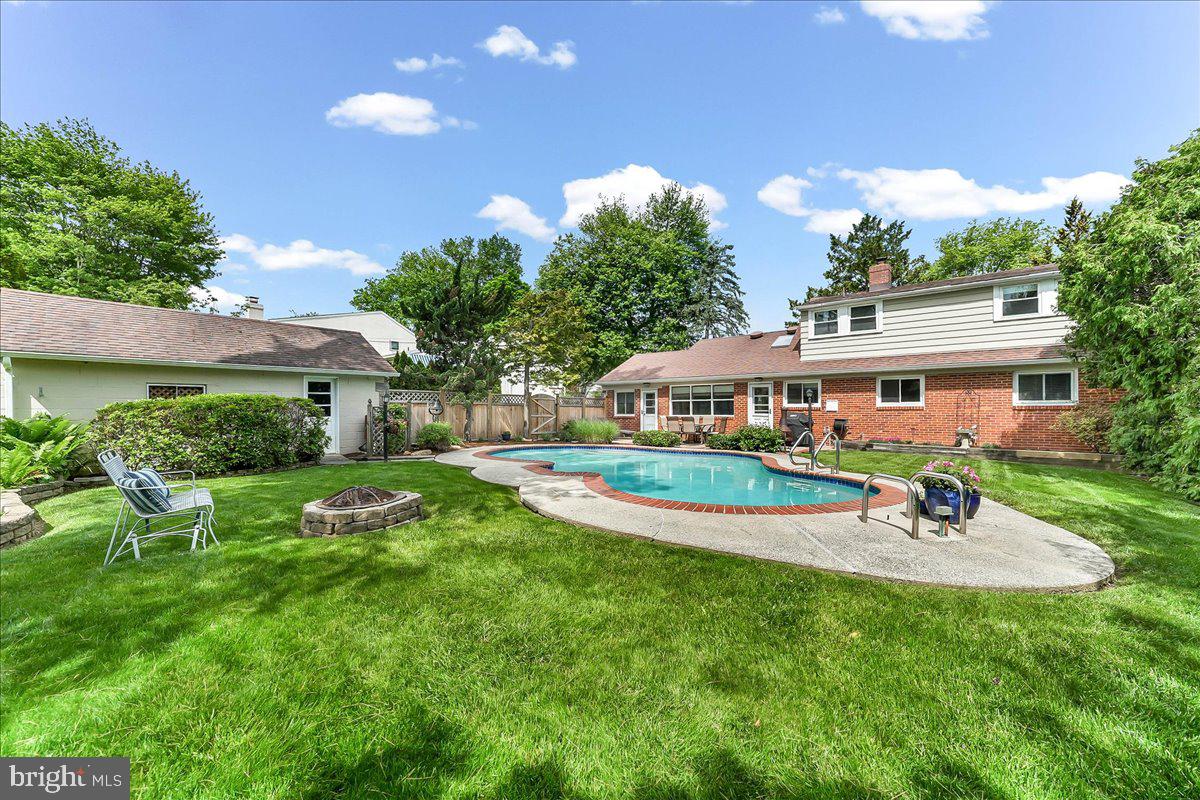LANGFORD HILLS - Residential