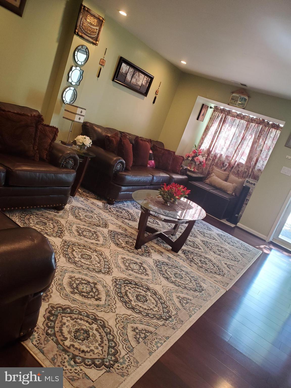 KINGSBROOKE - Residential