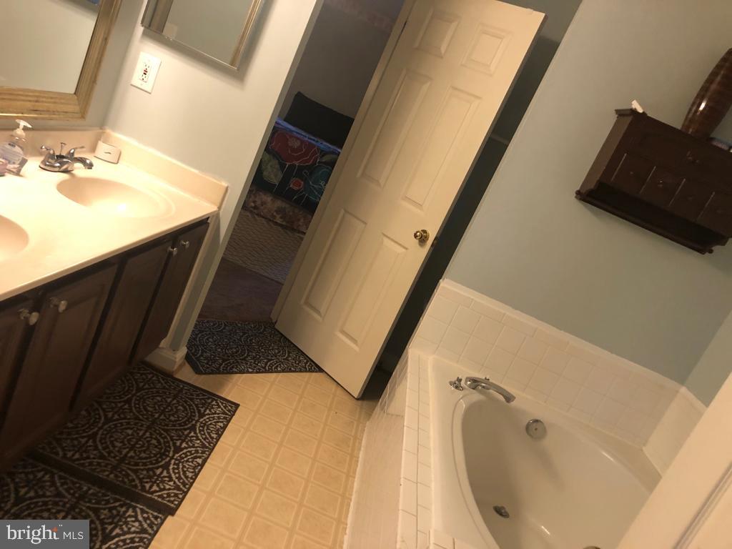 KINGSBROOKE - Residential