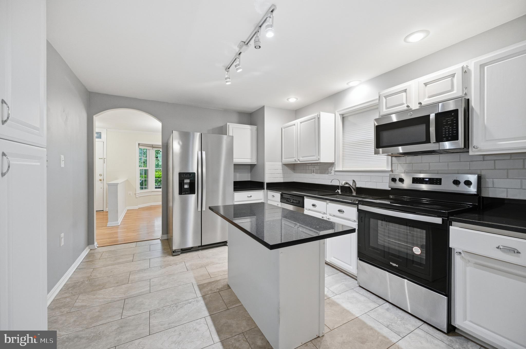 1649 BENNINGTON HOLLOW LANE