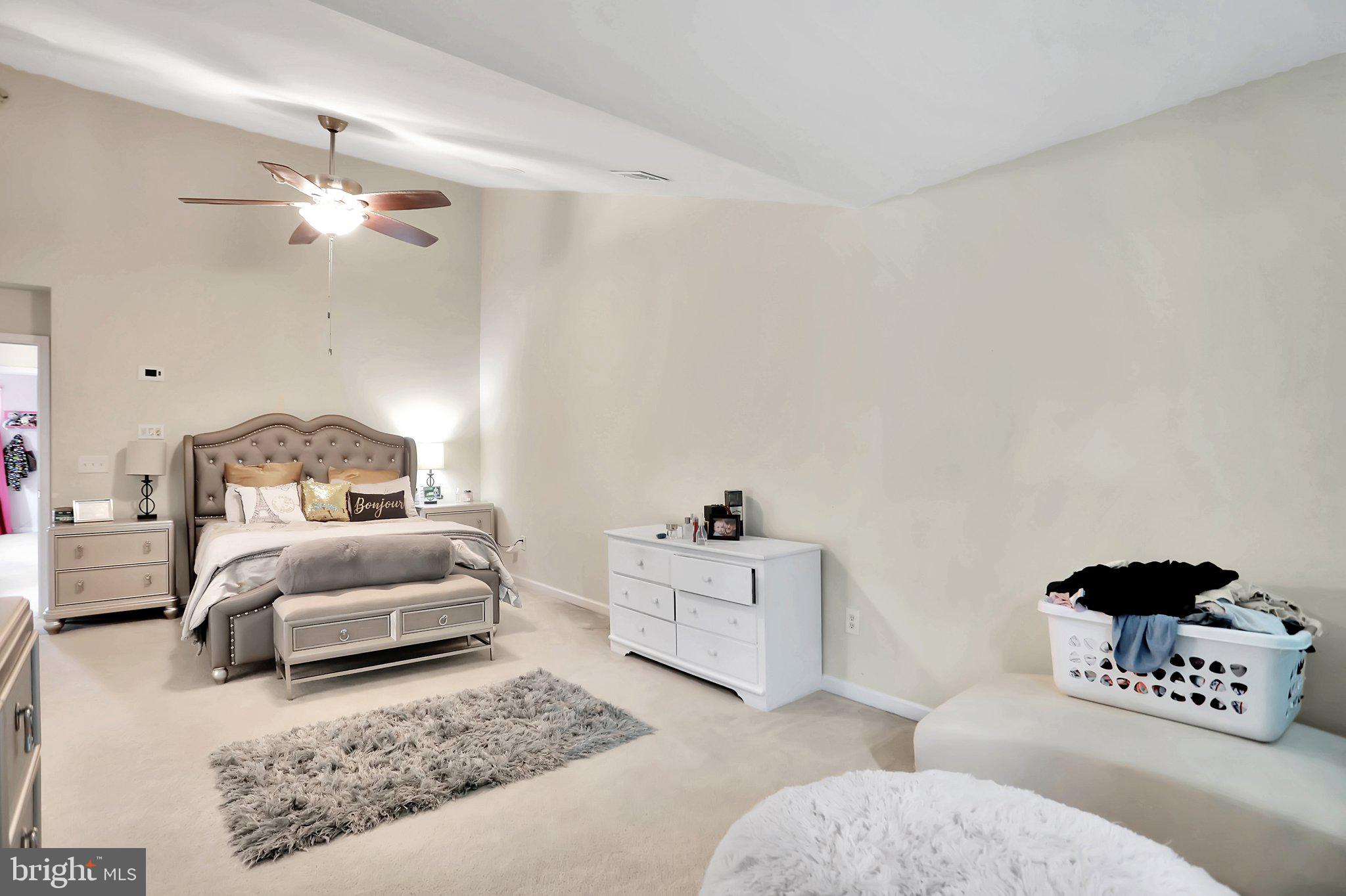 THE GALLERY - Residential