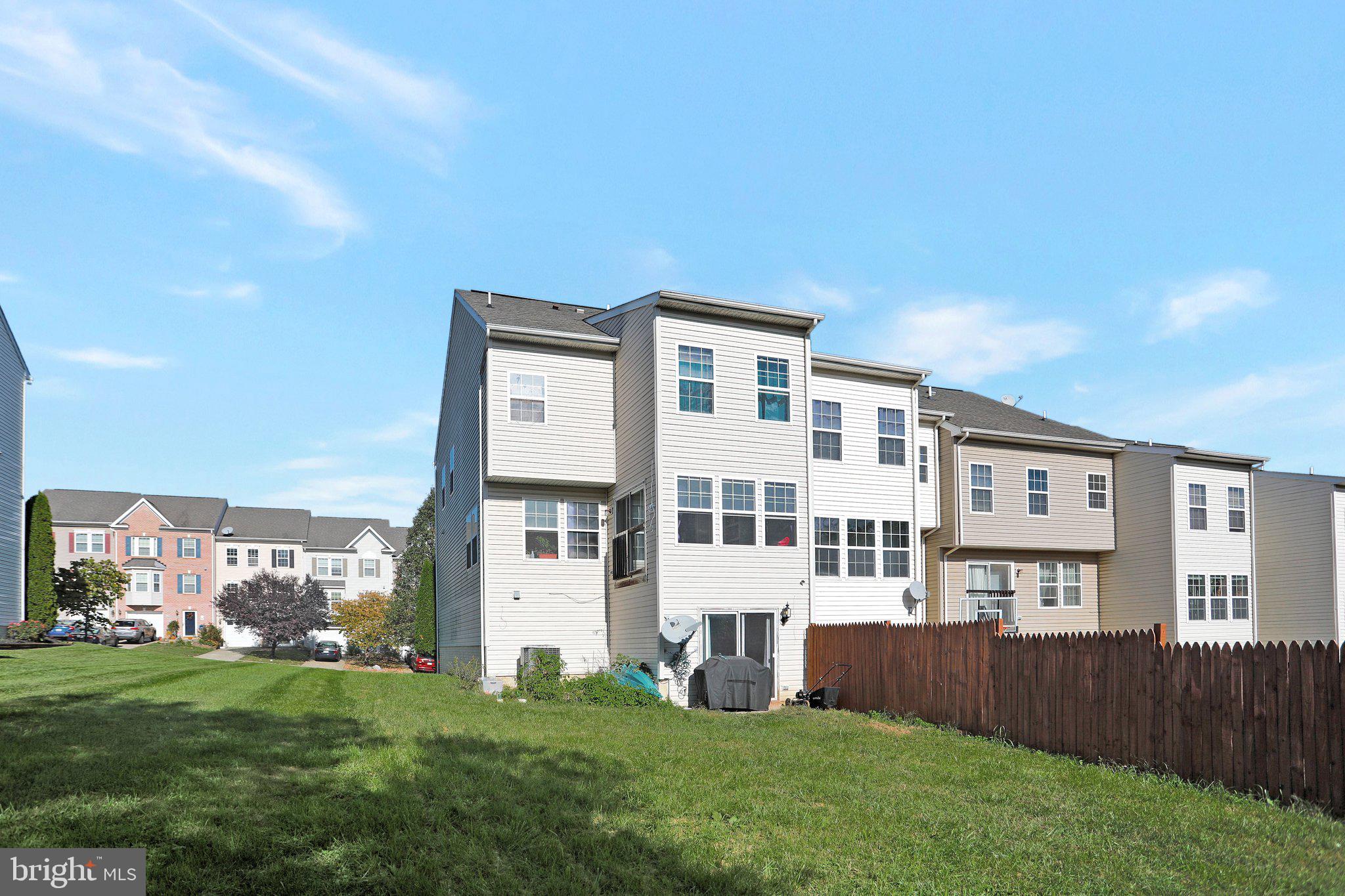 THE GALLERY - Residential