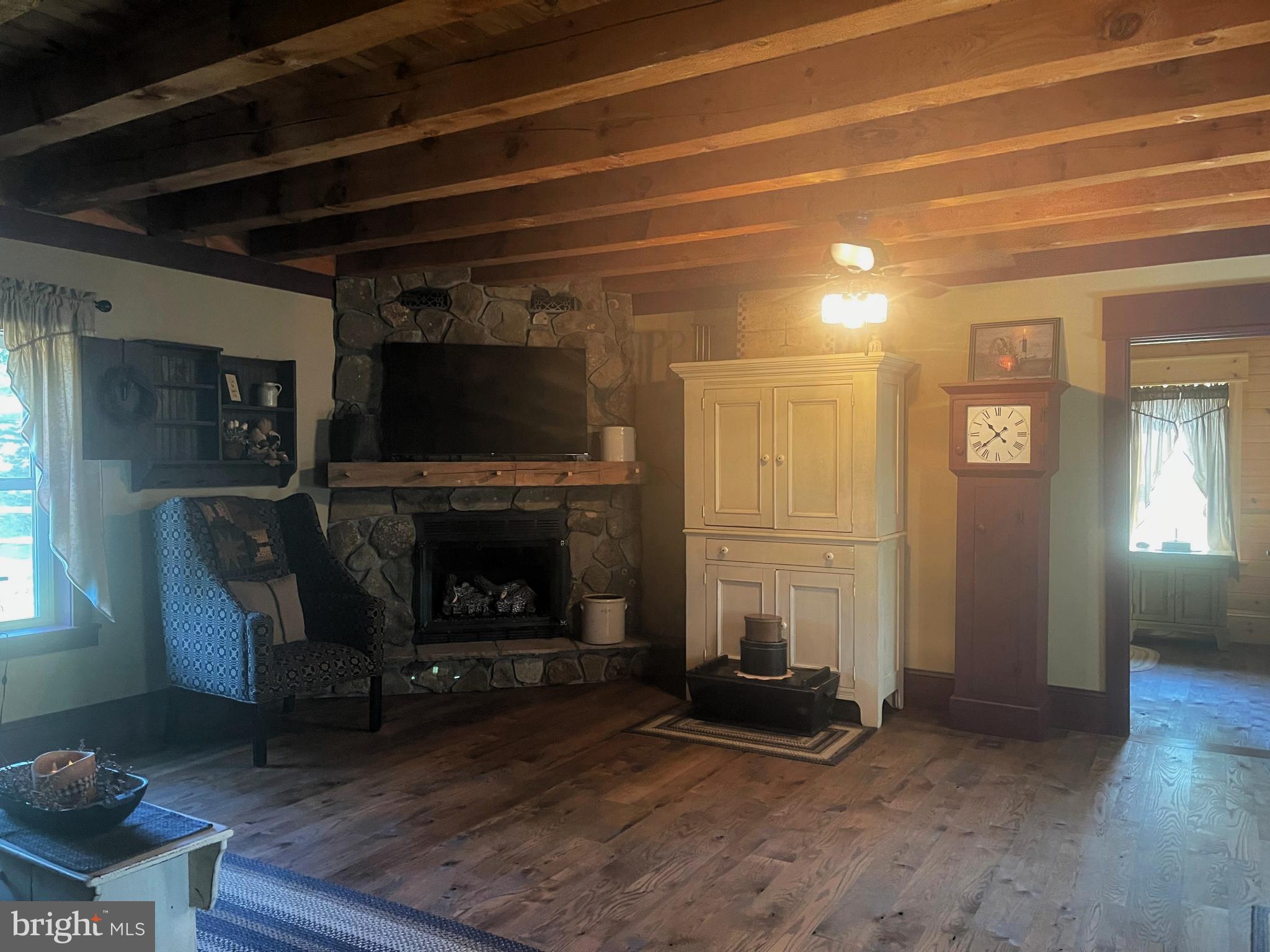 3325 HIGHLAND ROAD