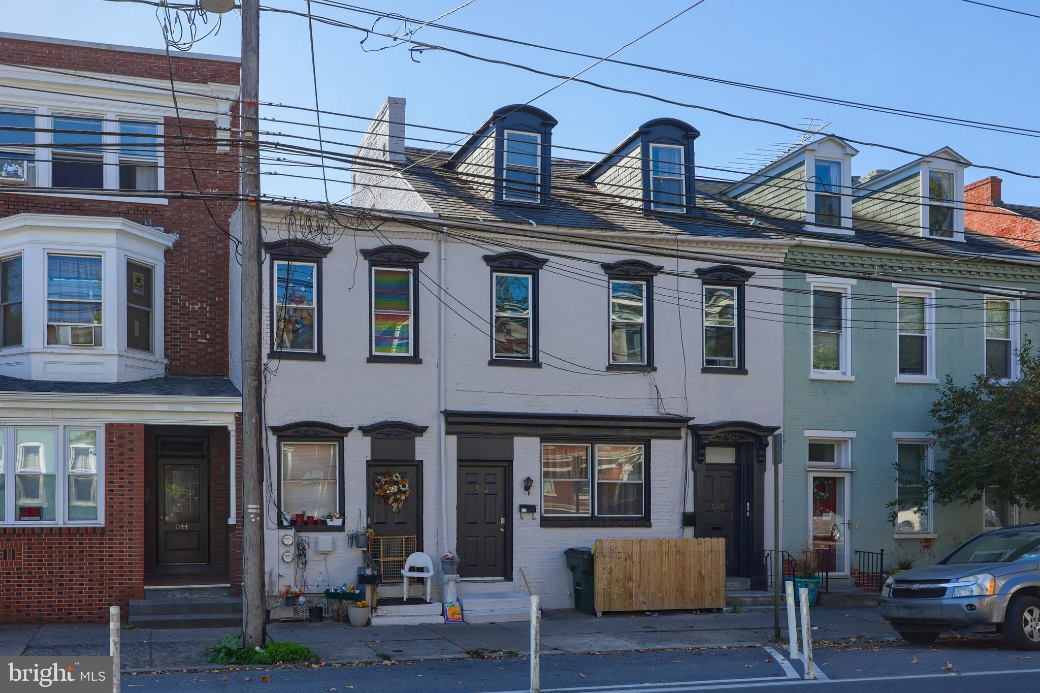 540 E KING STREET 542