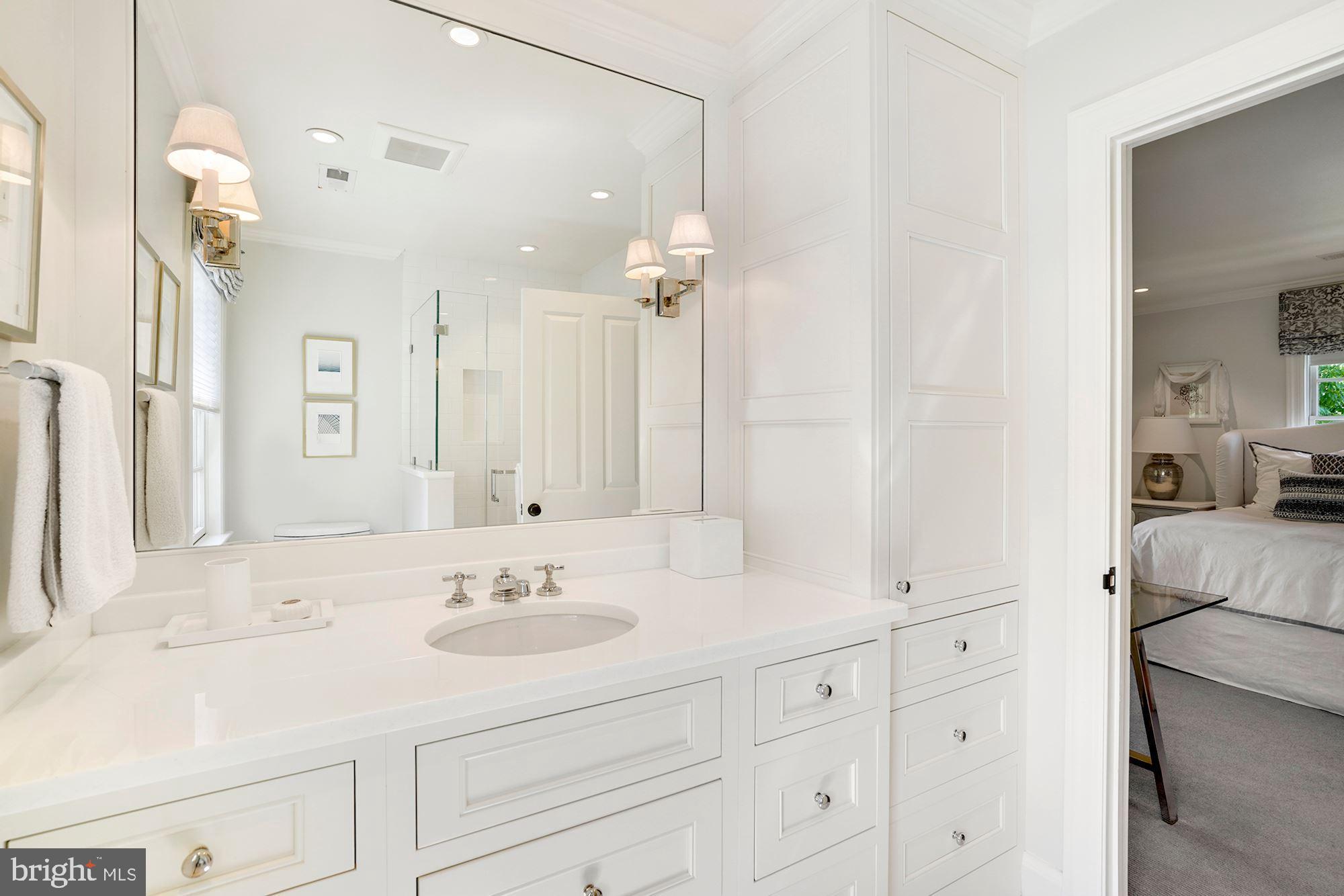 EVERMAY - Residential