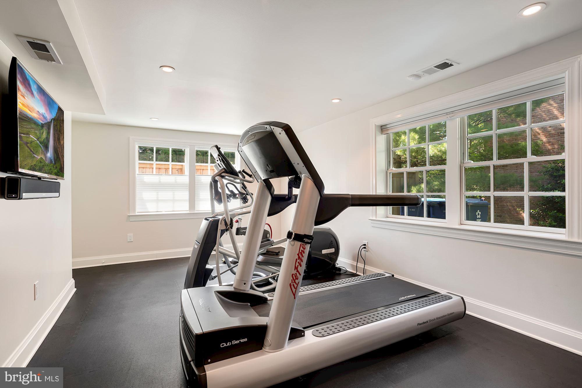 EVERMAY - Residential