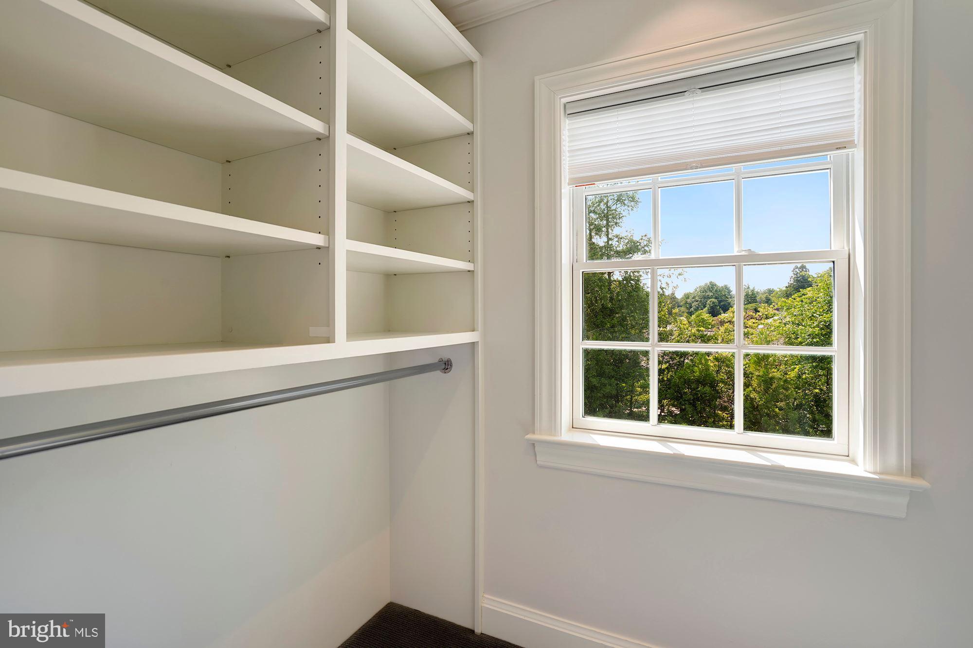 EVERMAY - Residential