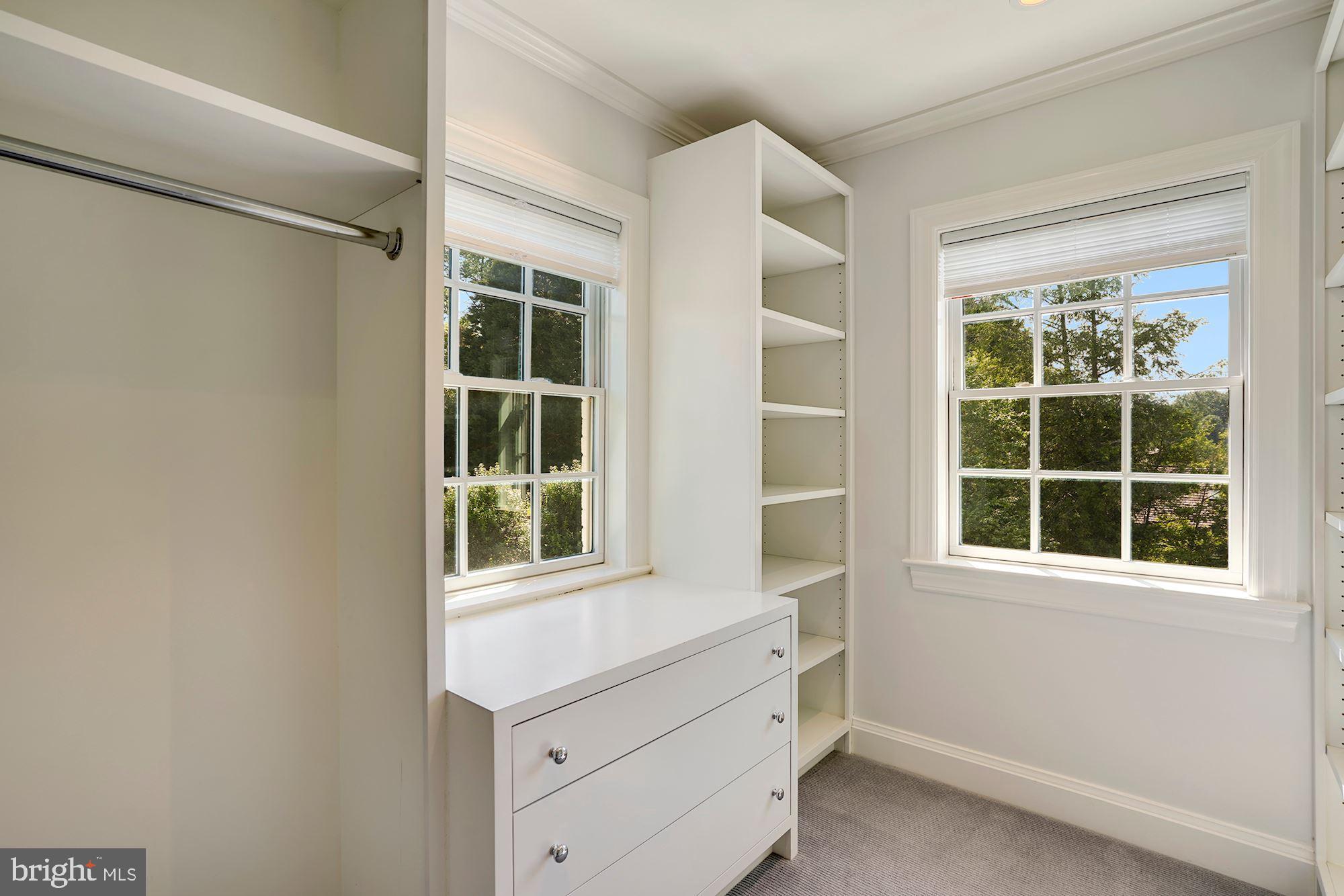 EVERMAY - Residential