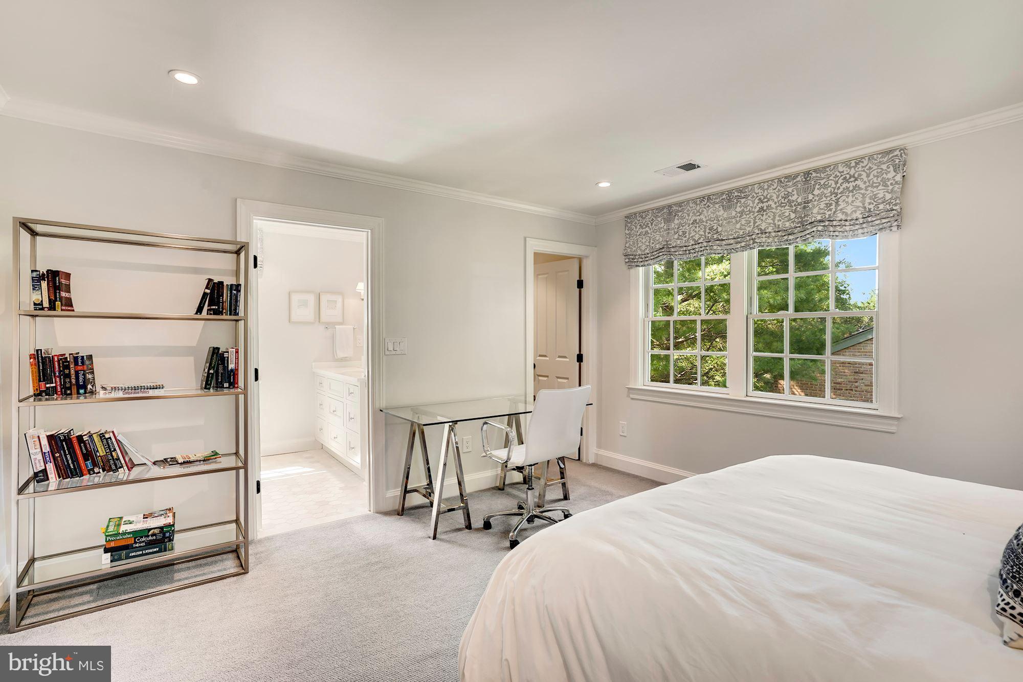 EVERMAY - Residential