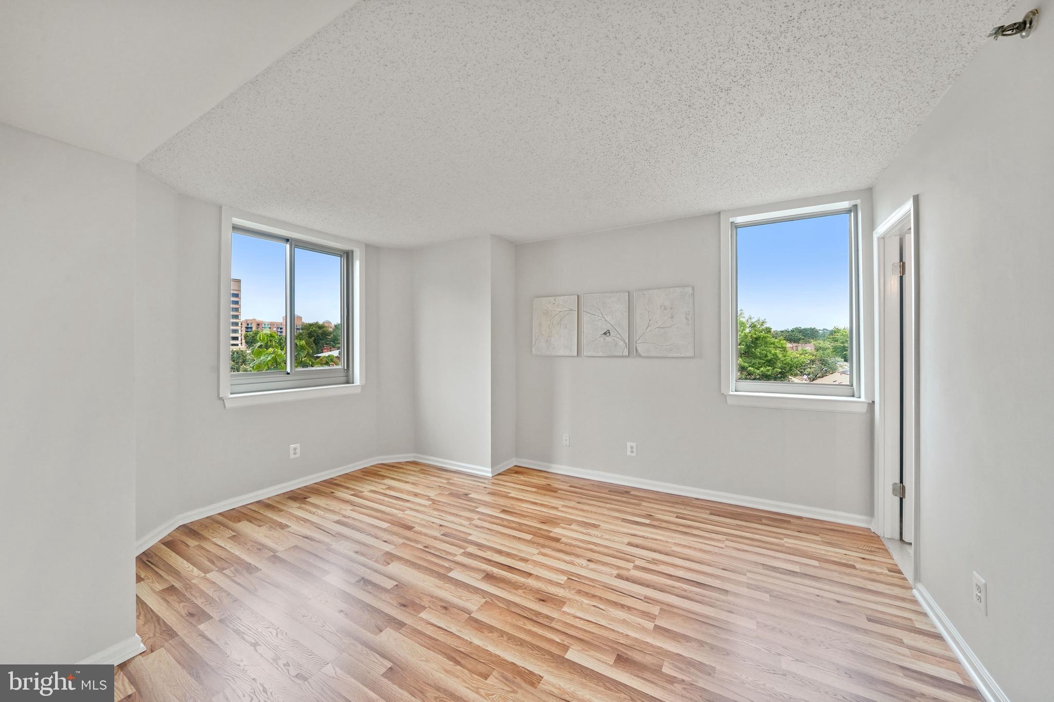 WESTVIEW AT BALLSTON METRO - Residential