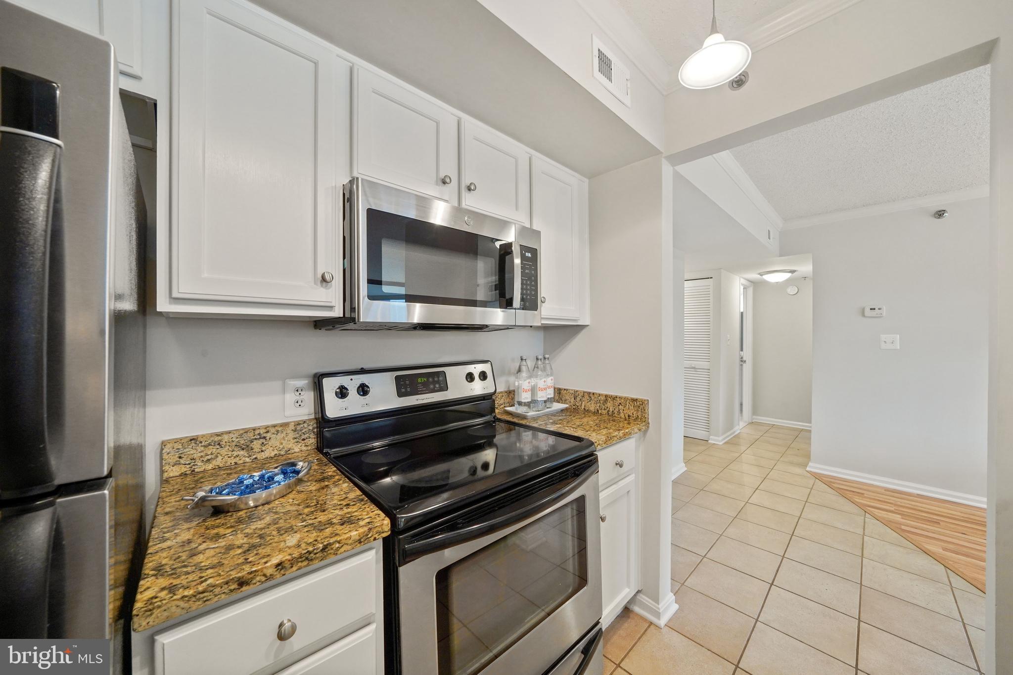 WESTVIEW AT BALLSTON METRO - Residential