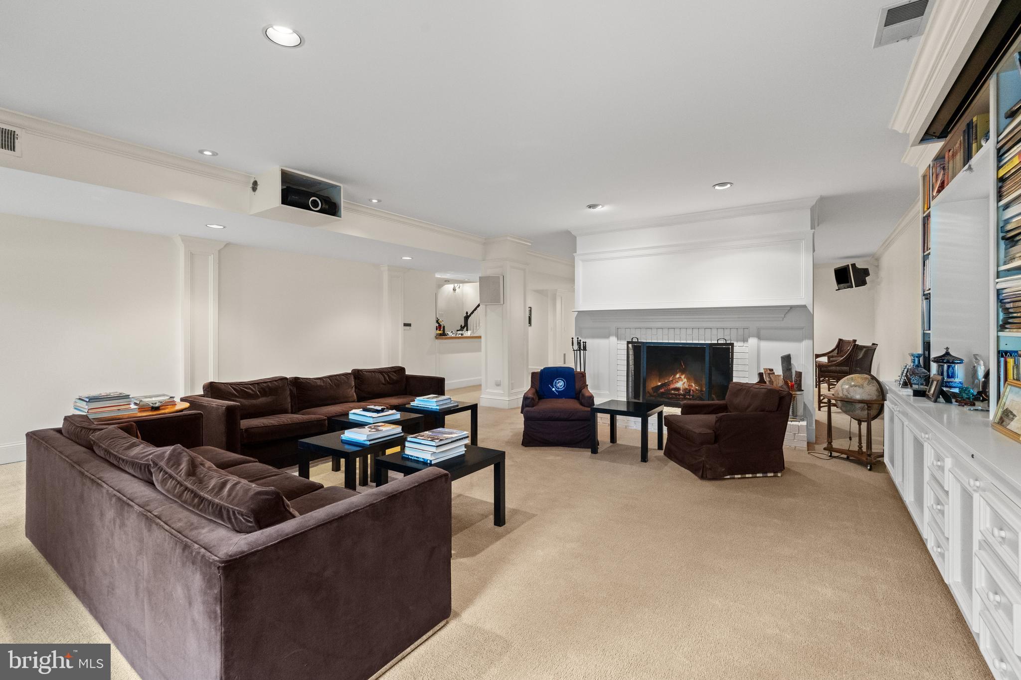 LANGLEY FARMS - Residential