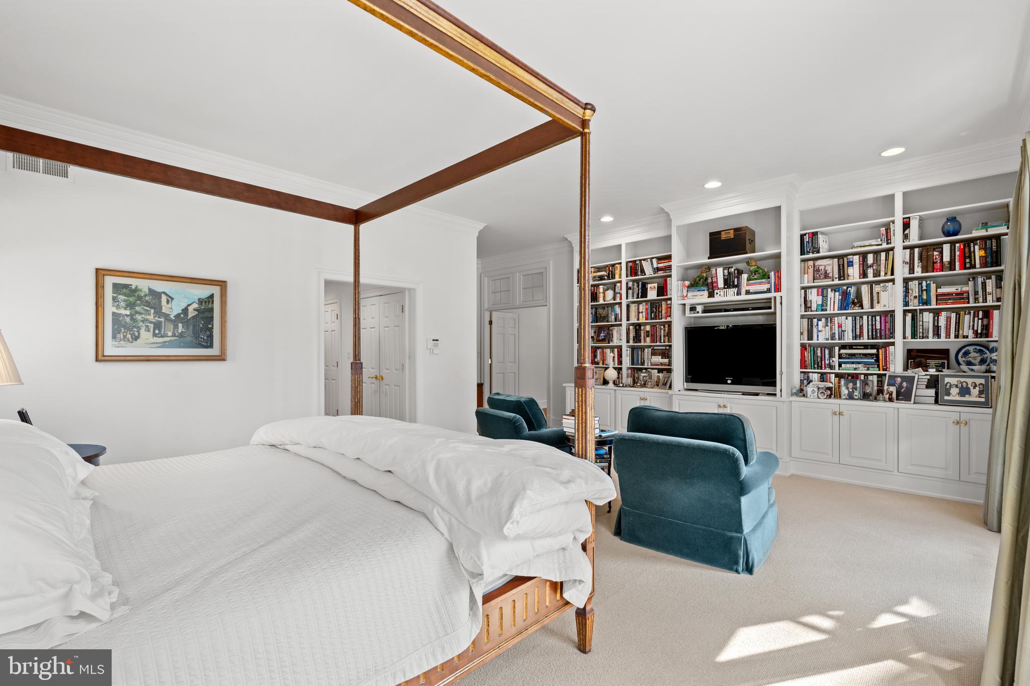 LANGLEY FARMS - Residential