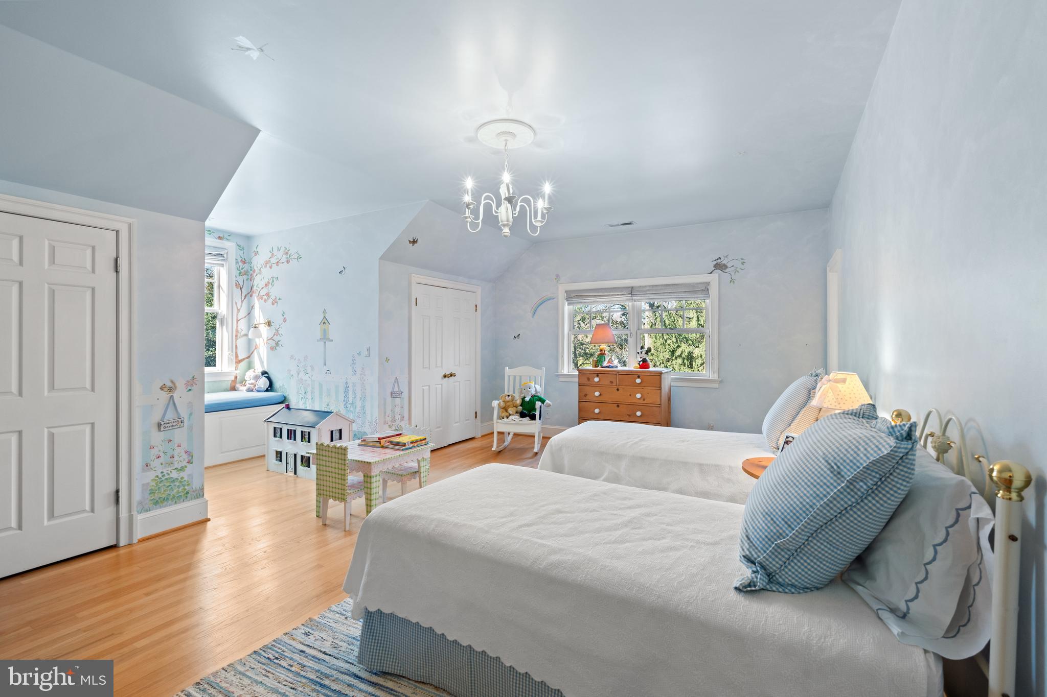 LANGLEY FARMS - Residential