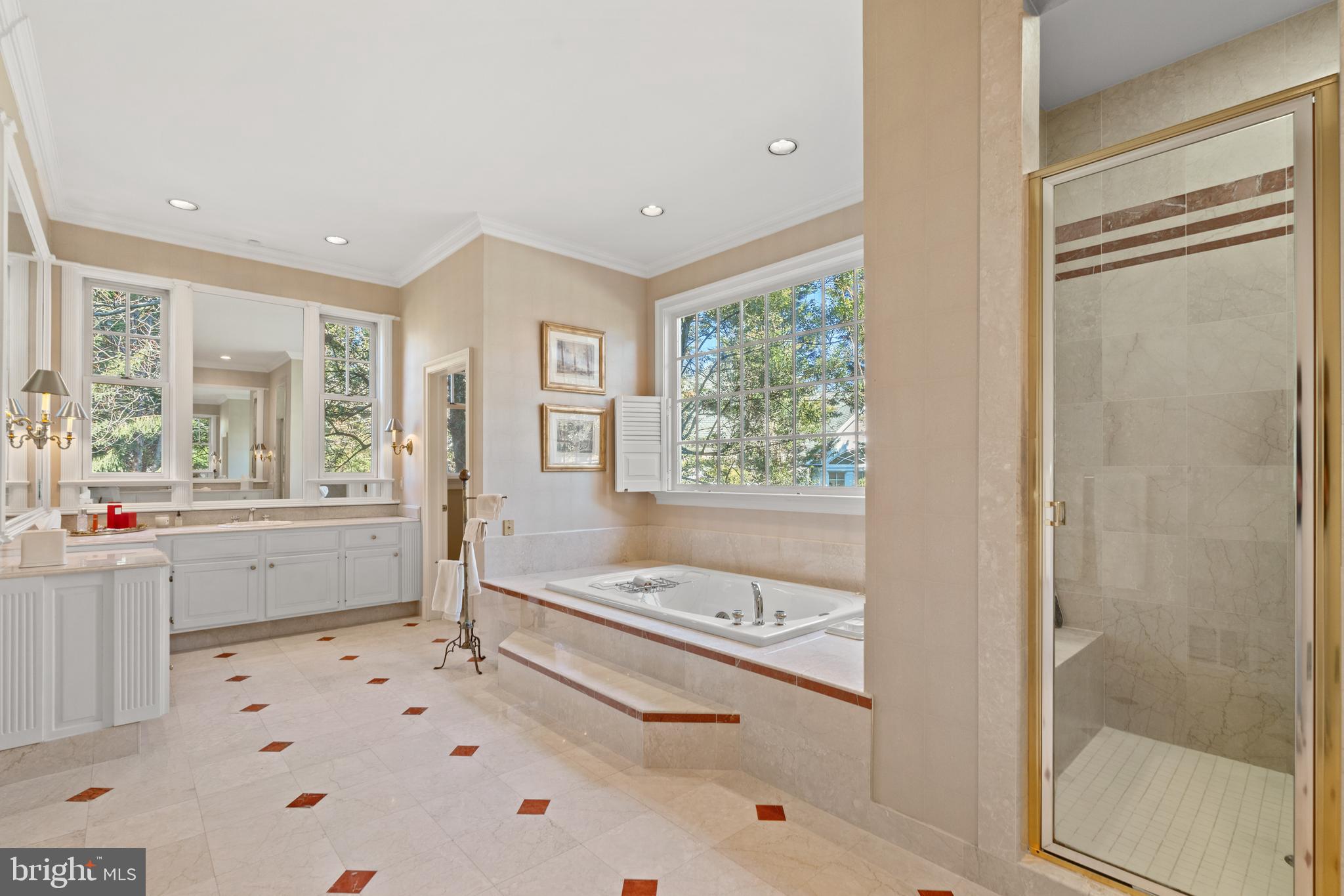 LANGLEY FARMS - Residential