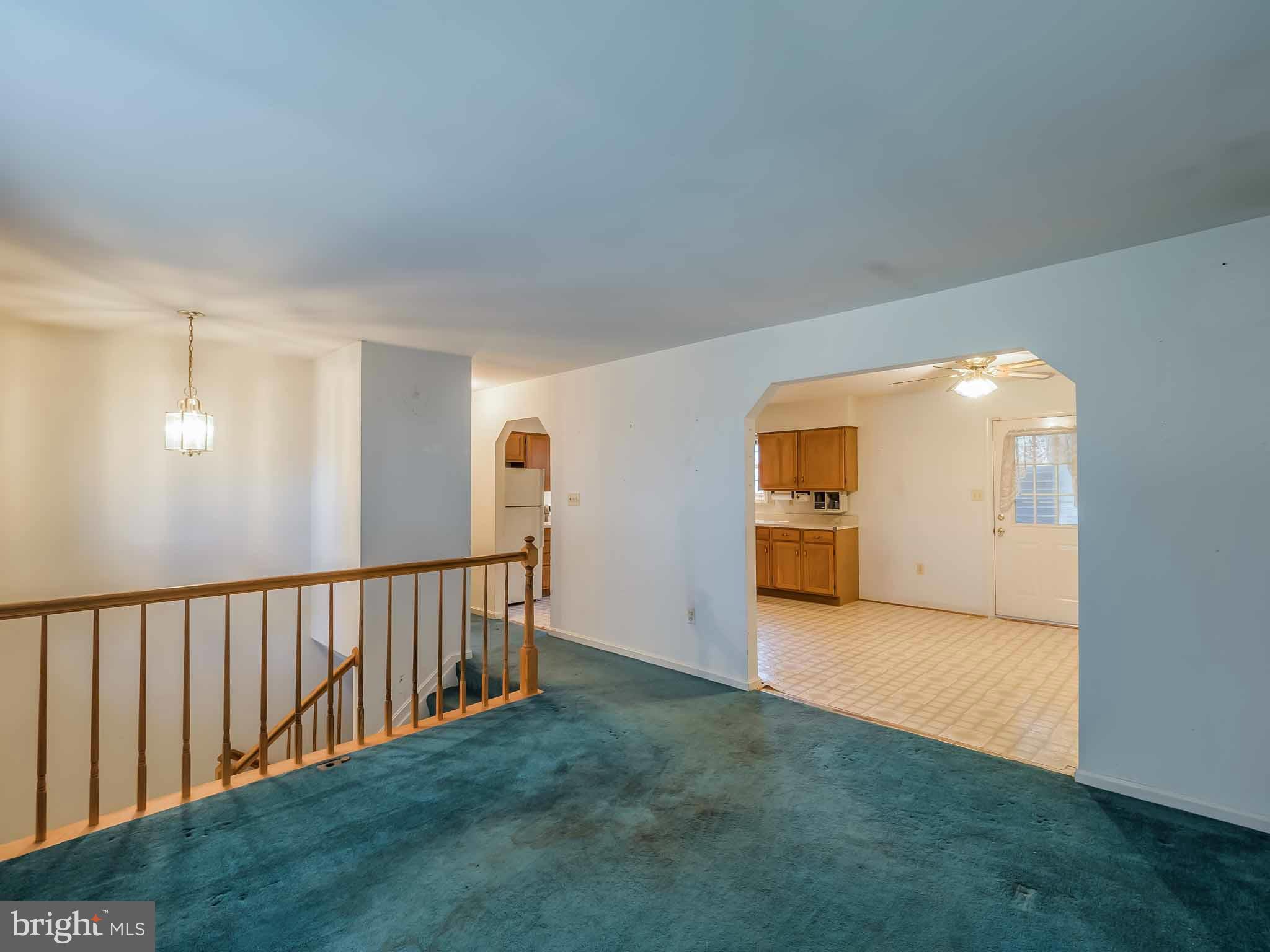 WALLVILLE - Residential