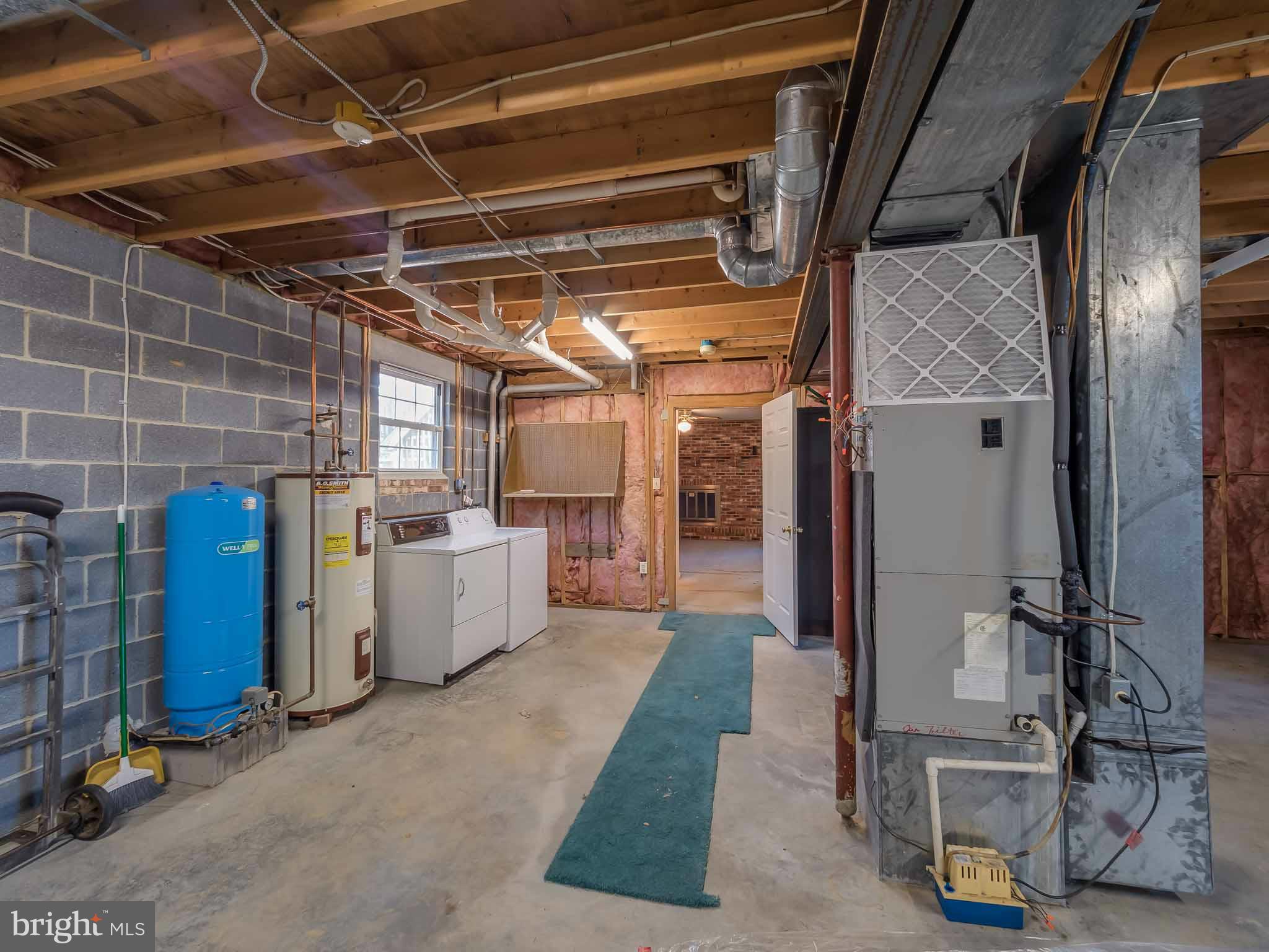 WALLVILLE - Residential