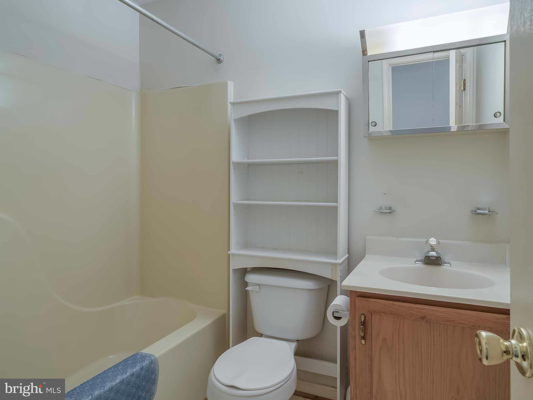 WALLVILLE - Residential