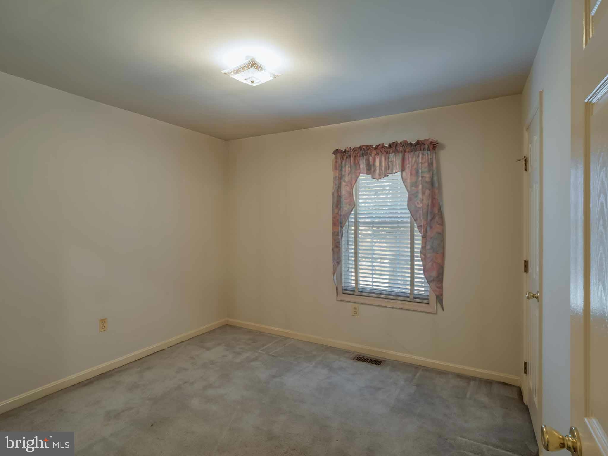 WALLVILLE - Residential