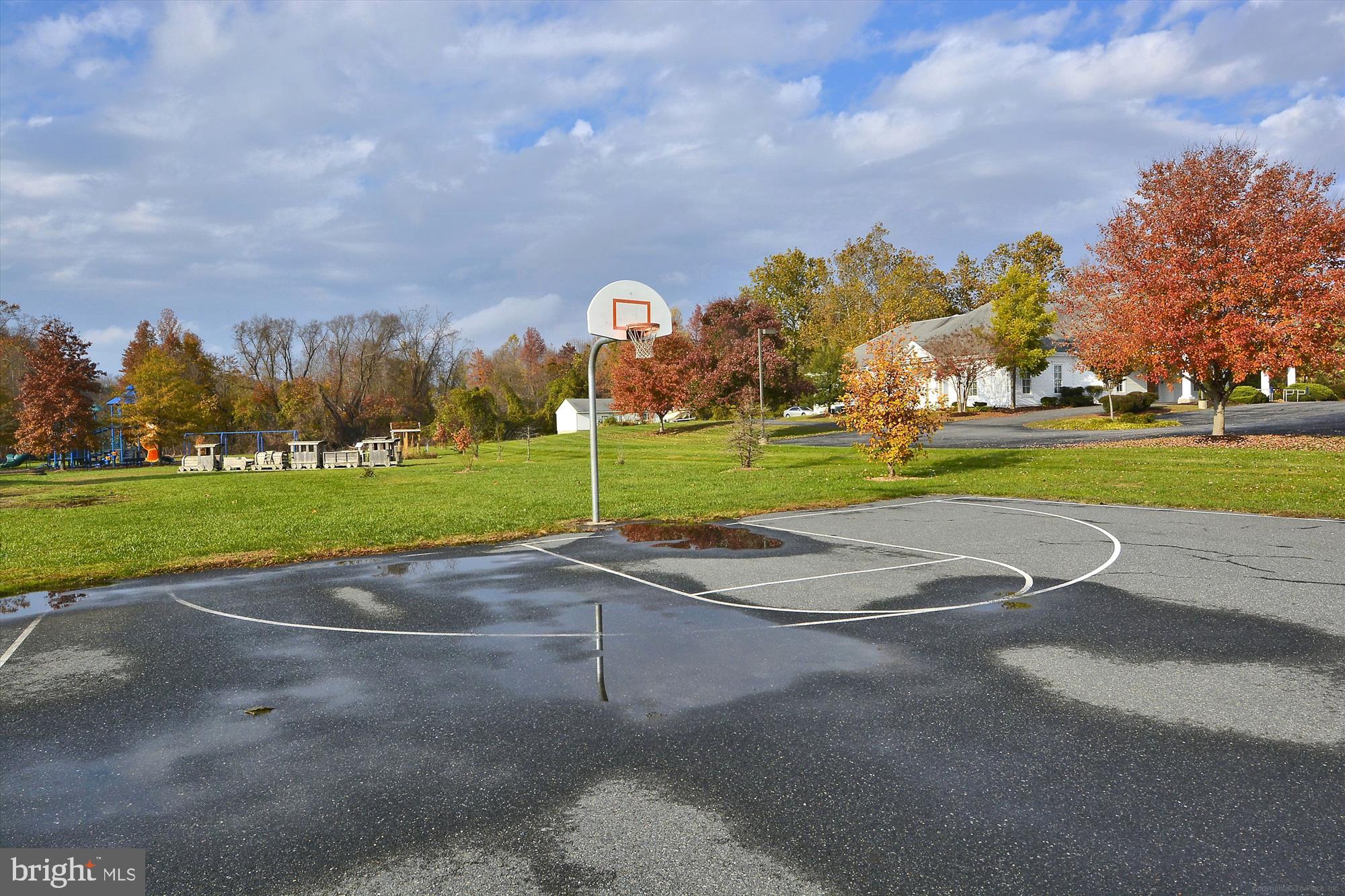 CENTREVILLE - Residential