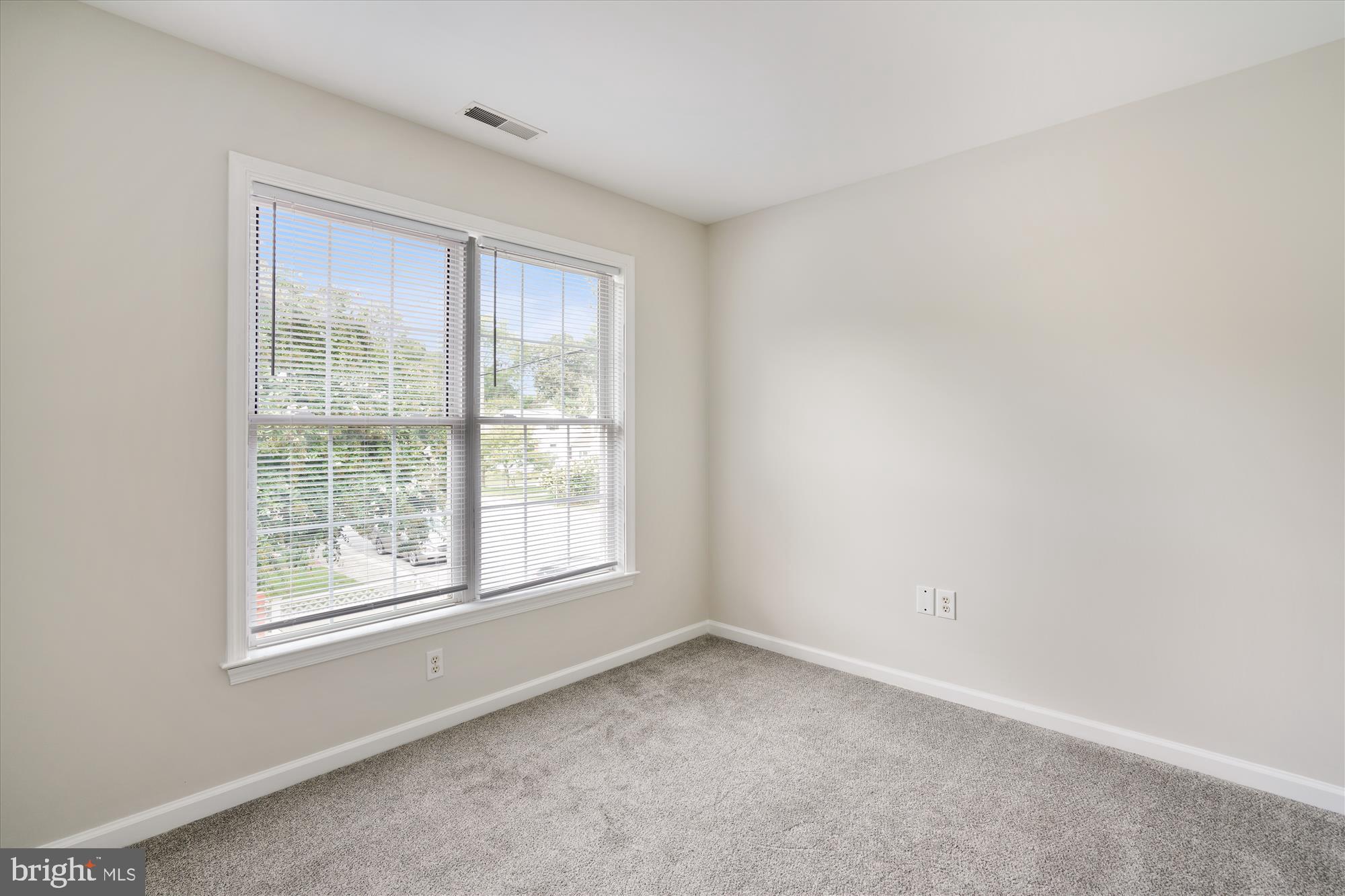 CENTREVILLE - Residential