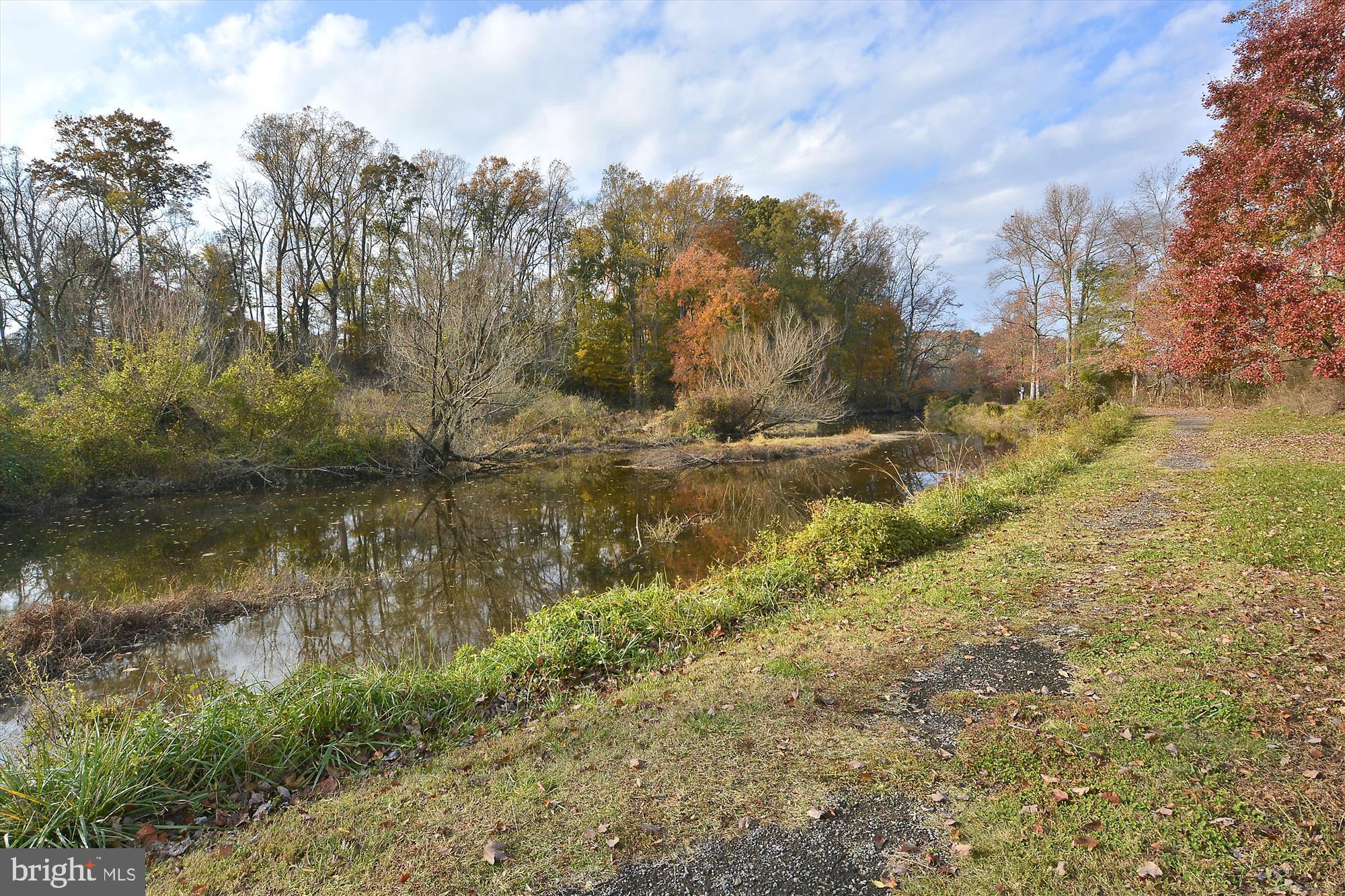 CENTREVILLE - Residential